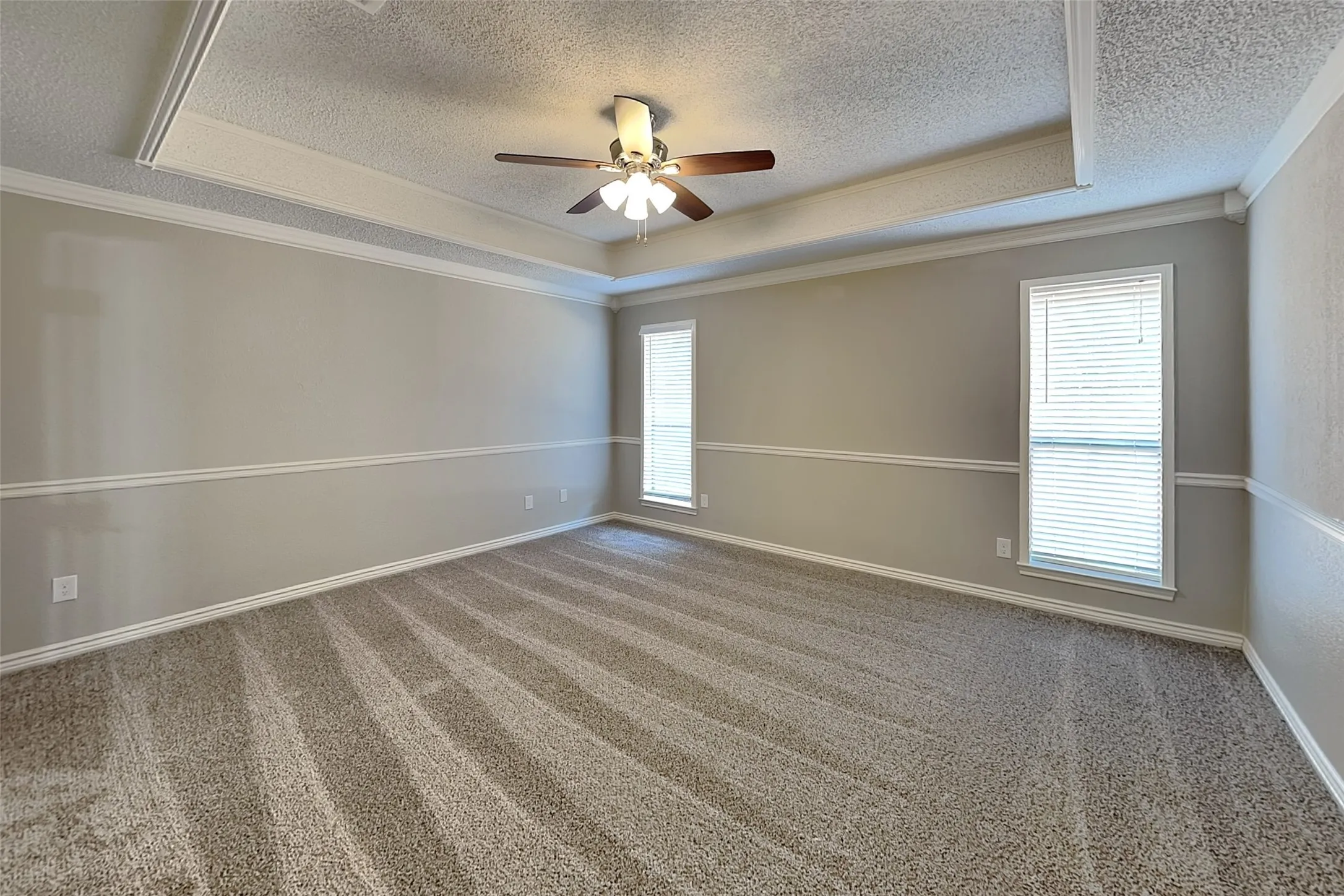 Single Family Residence For Rent in Tarrant County , 617 Lakewood Lane, Grapevine, Texas 76051, 3 Bedroom, 2 Bathroom, 2 Garage spaces, 1,605 Sqft, built in 1983, mls#21377493, Real Estate Agent in Grapevine, Homes For Rent in Tarrant county, Homes For Rent in Grapevine, Realtor in Grapevine Texas, Real Estate Brokerage Independent Realty Texas, Luminita Cordes Realtor