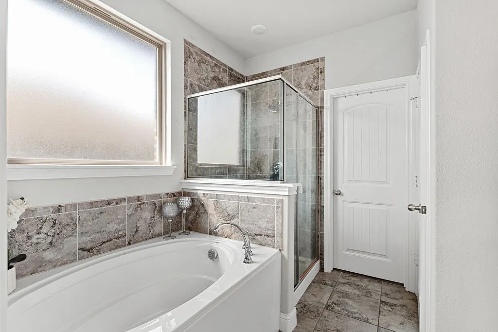 Single Family Residence For Sale in Tarrant County , 732 Vaquero Street, White Settlement, Texas 76108, 3 Bedroom, 2 Bathroom, 2 Garage spaces, 1,631 Sqft, built in 2021, mls#21375746, Real Estate Agent in White Settlement, Homes For Sale in Tarrant county, Homes For Sale in White Settlement, Realtor in White Settlement Texas, Real Estate Brokerage Independent Realty Texas, Luminita Cordes Realtor
