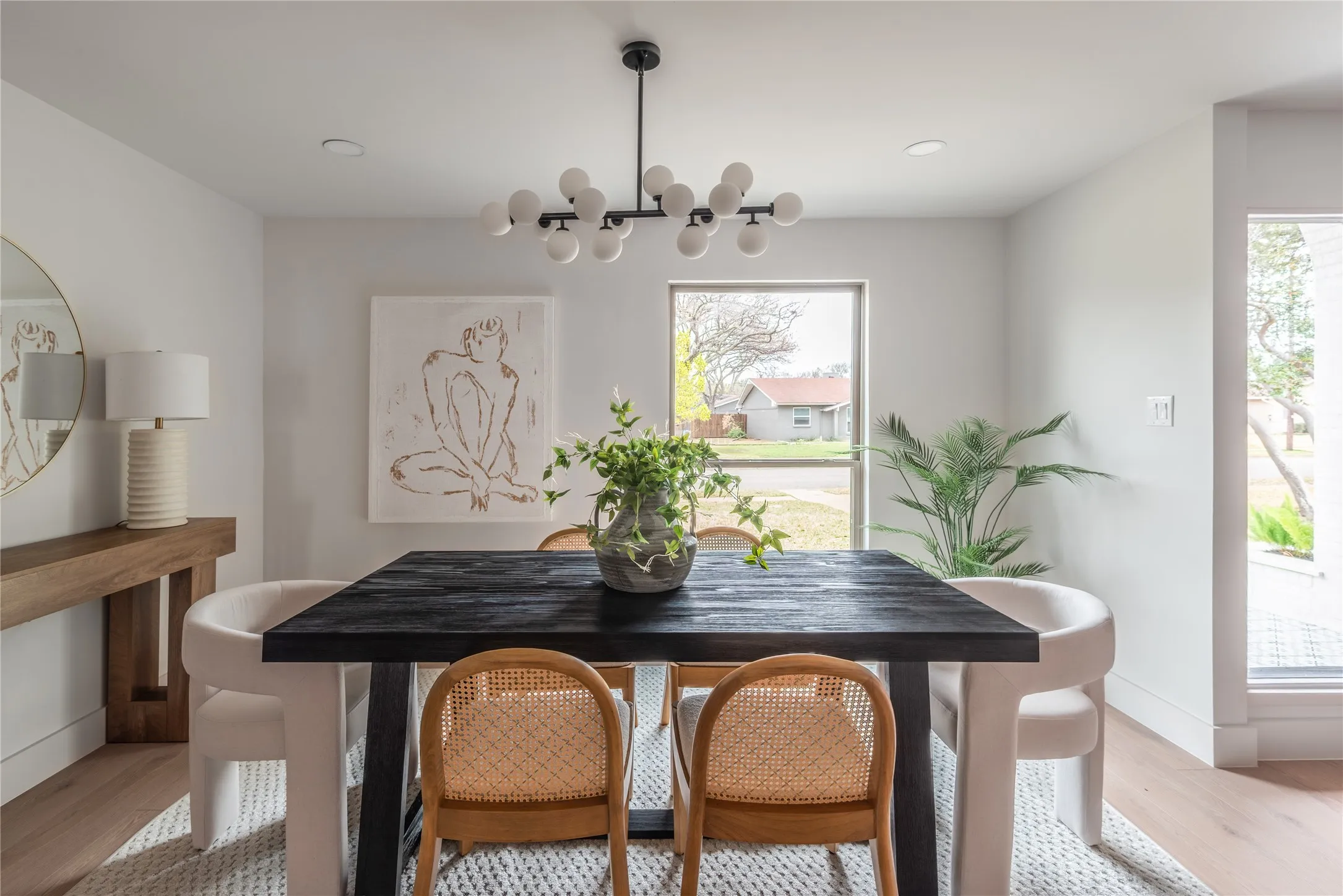 Single Family Residence For Sale in Dallas County , 12731 High Meadow Drive, Dallas, Texas 75244, 5 Bedroom, 4 Bathroom, 2 Garage spaces, 2,618 Sqft, built in 1966, mls#21372341, Real Estate Agent in Dallas, Homes For Sale in Dallas county, Homes For Sale in Dallas, Realtor in Dallas Texas, Real Estate Brokerage Independent Realty Texas, Luminita Cordes Realtor