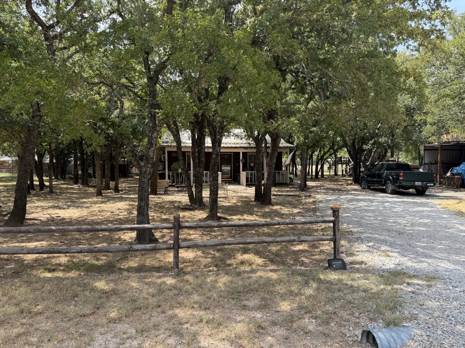 Single Family Residence For Sale in Brown County , 3040 Starboard Drive, May, Texas 76857, 3 Bedroom, 3 Bathroom, Garage spaces, 1,140 Sqft, built in 1991, mls#21377522, Real Estate Agent in May, Homes For Sale in Brown county, Homes For Sale in May, Realtor in May Texas, Real Estate Brokerage Independent Realty Texas, Luminita Cordes Realtor