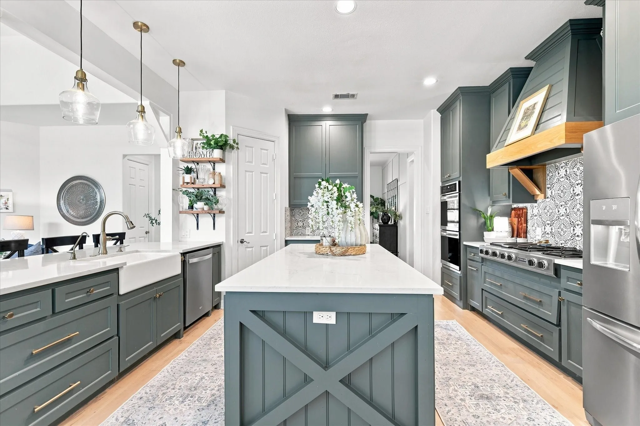 Single Family Residence For Sale in Denton County , 3309 Northwood Drive, Highland Village, Texas 75077, 4 Bedroom, 3 Bathroom, 3 Garage spaces, 3,696 Sqft, built in 2002, mls#21374971, Real Estate Agent in Highland Village, Homes For Sale in Denton county, Homes For Sale in Highland Village, Realtor in Highland Village Texas, Real Estate Brokerage Independent Realty Texas, Luminita Cordes Realtor