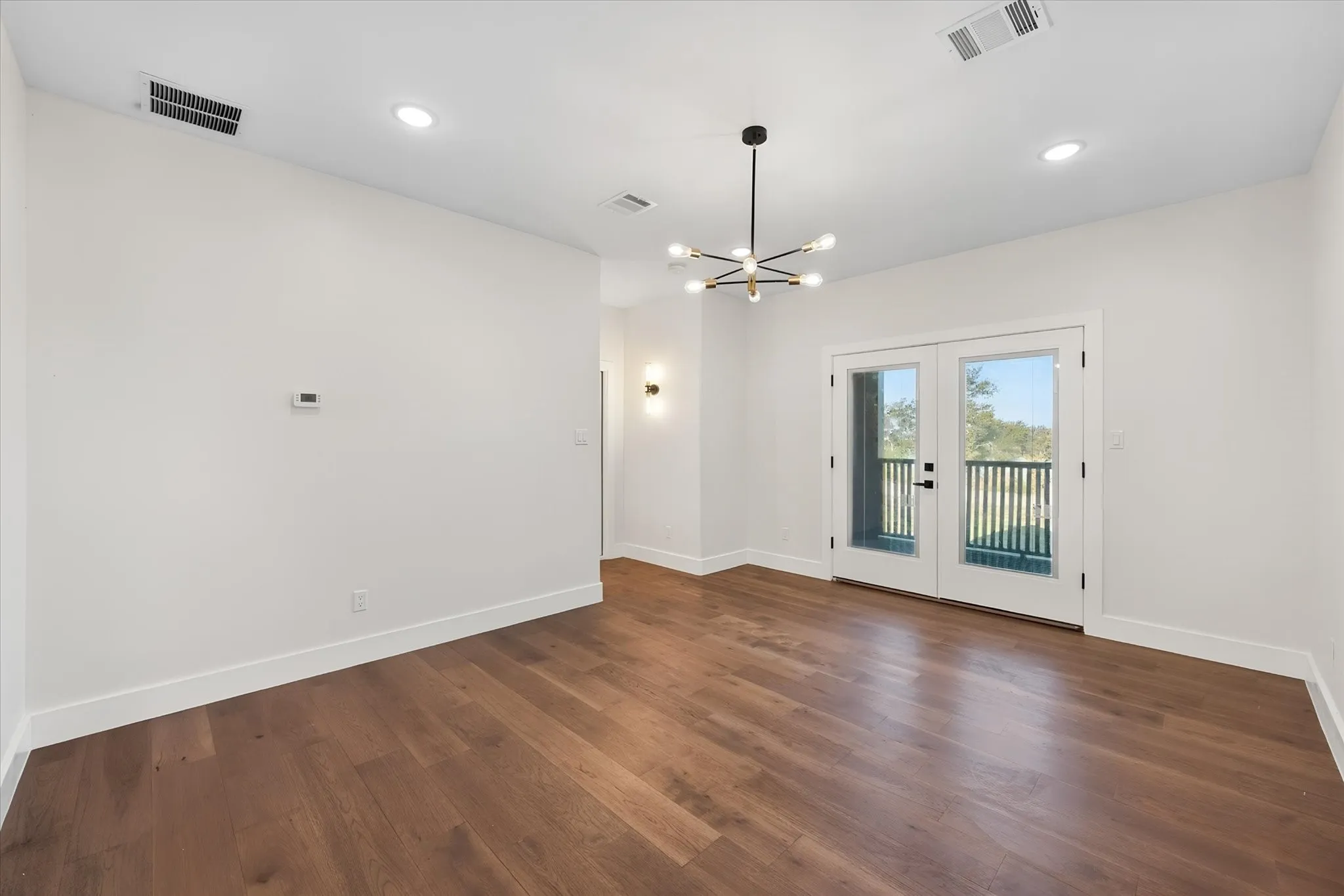 Single Family Residence For Sale in Navarro County , 554 Shoreside Drive, Corsicana, Texas 75109, 4 Bedroom, 3 Bathroom, 2 Garage spaces, 2,712 Sqft, built in 2026, mls#21376441, Real Estate Agent in Corsicana, Homes For Sale in Navarro county, Homes For Sale in Corsicana, Realtor in Corsicana Texas, Real Estate Brokerage Independent Realty Texas, Luminita Cordes Realtor