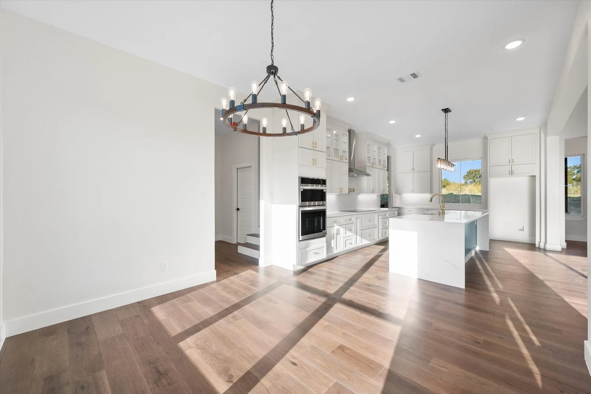 Single Family Residence For Sale in Navarro County , 554 Shoreside Drive, Corsicana, Texas 75109, 4 Bedroom, 3 Bathroom, 2 Garage spaces, 2,712 Sqft, built in 2026, mls#21376441, Real Estate Agent in Corsicana, Homes For Sale in Navarro county, Homes For Sale in Corsicana, Realtor in Corsicana Texas, Real Estate Brokerage Independent Realty Texas, Luminita Cordes Realtor