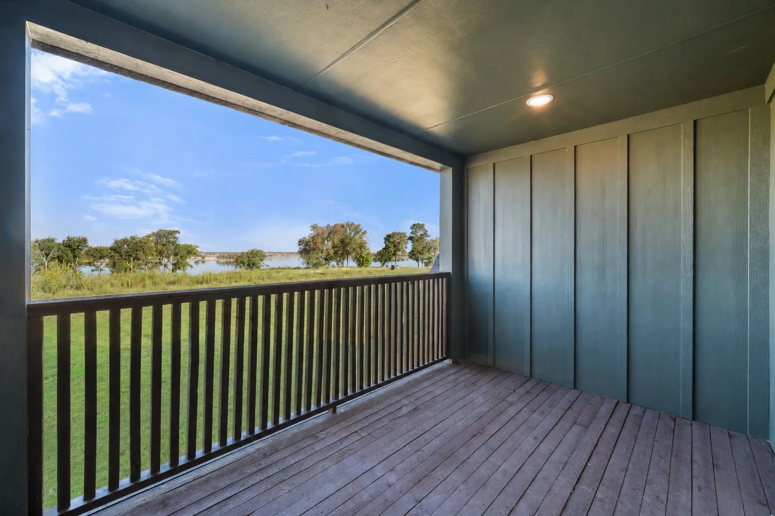 Single Family Residence For Sale in Navarro County , 554 Shoreside Drive, Corsicana, Texas 75109, 4 Bedroom, 3 Bathroom, 2 Garage spaces, 2,712 Sqft, built in 2026, mls#21376441, Real Estate Agent in Corsicana, Homes For Sale in Navarro county, Homes For Sale in Corsicana, Realtor in Corsicana Texas, Real Estate Brokerage Independent Realty Texas, Luminita Cordes Realtor