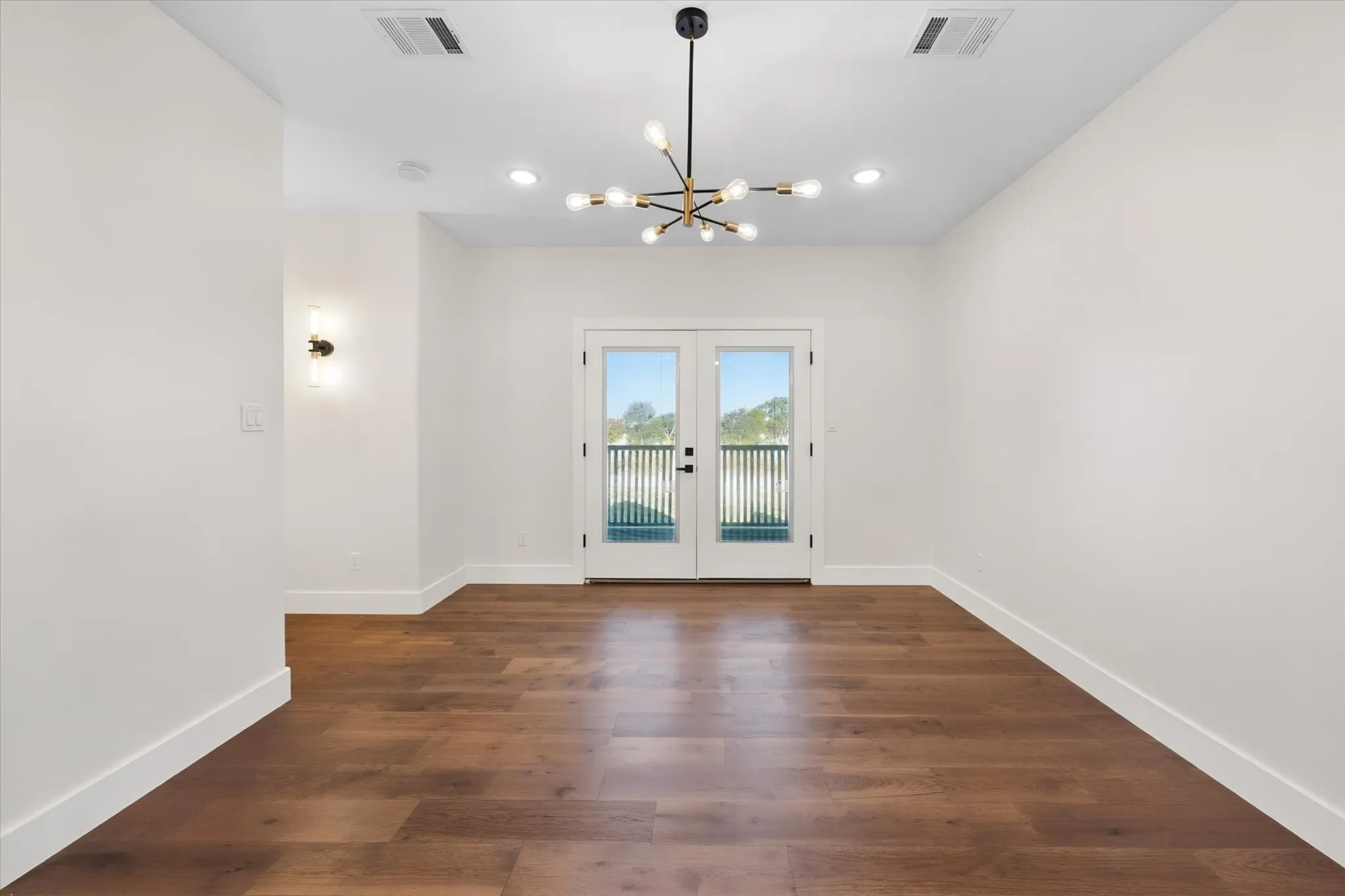Single Family Residence For Sale in Navarro County , 554 Shoreside Drive, Corsicana, Texas 75109, 4 Bedroom, 3 Bathroom, 2 Garage spaces, 2,712 Sqft, built in 2026, mls#21376441, Real Estate Agent in Corsicana, Homes For Sale in Navarro county, Homes For Sale in Corsicana, Realtor in Corsicana Texas, Real Estate Brokerage Independent Realty Texas, Luminita Cordes Realtor