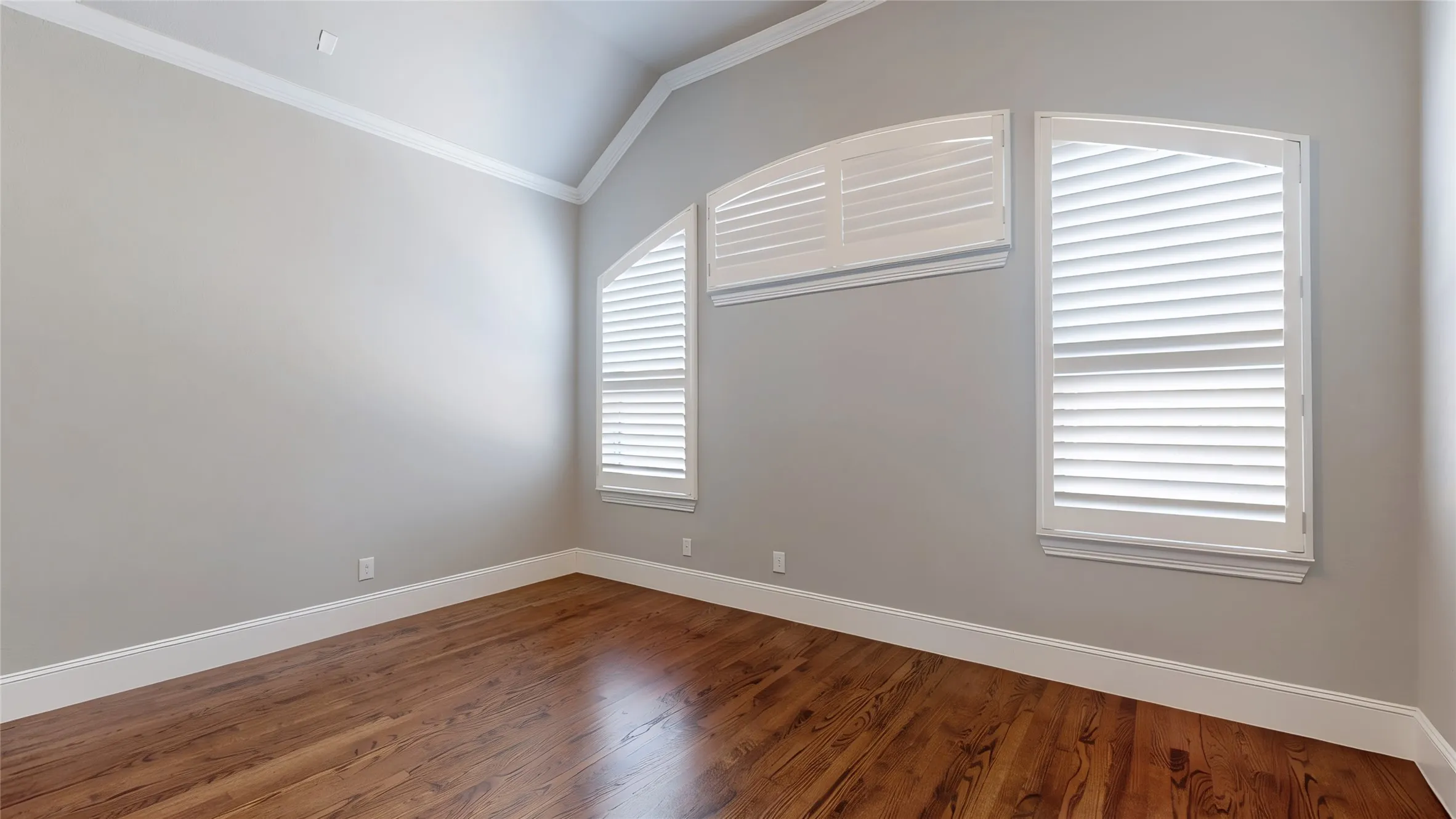 Single Family Residence For Sale in Denton County , 3616 Legends Path, Flower Mound, Texas 75028, 2 Bedroom, 3 Bathroom, 2 Garage spaces, 2,196 Sqft, built in 2016, mls#21377443, Real Estate Agent in Flower Mound, Homes For Sale in Denton county, Homes For Sale in Flower Mound, Realtor in Flower Mound Texas, Real Estate Brokerage Independent Realty Texas, Luminita Cordes Realtor