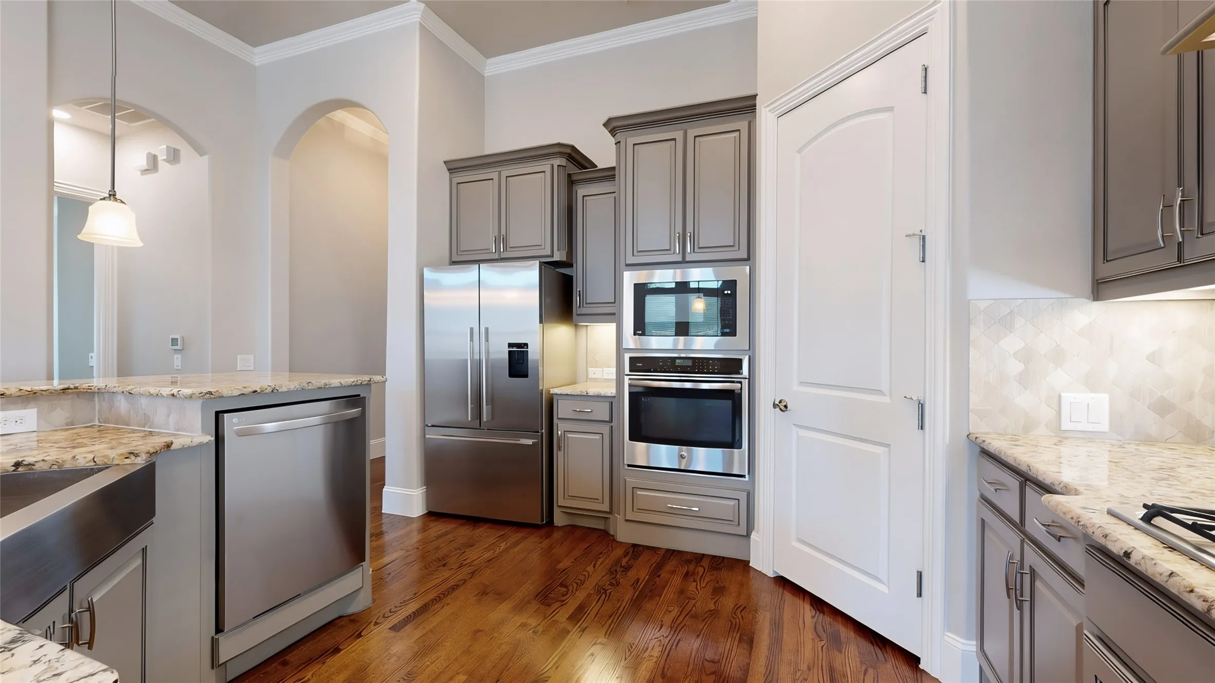 Single Family Residence For Sale in Denton County , 3616 Legends Path, Flower Mound, Texas 75028, 2 Bedroom, 3 Bathroom, 2 Garage spaces, 2,196 Sqft, built in 2016, mls#21377443, Real Estate Agent in Flower Mound, Homes For Sale in Denton county, Homes For Sale in Flower Mound, Realtor in Flower Mound Texas, Real Estate Brokerage Independent Realty Texas, Luminita Cordes Realtor
