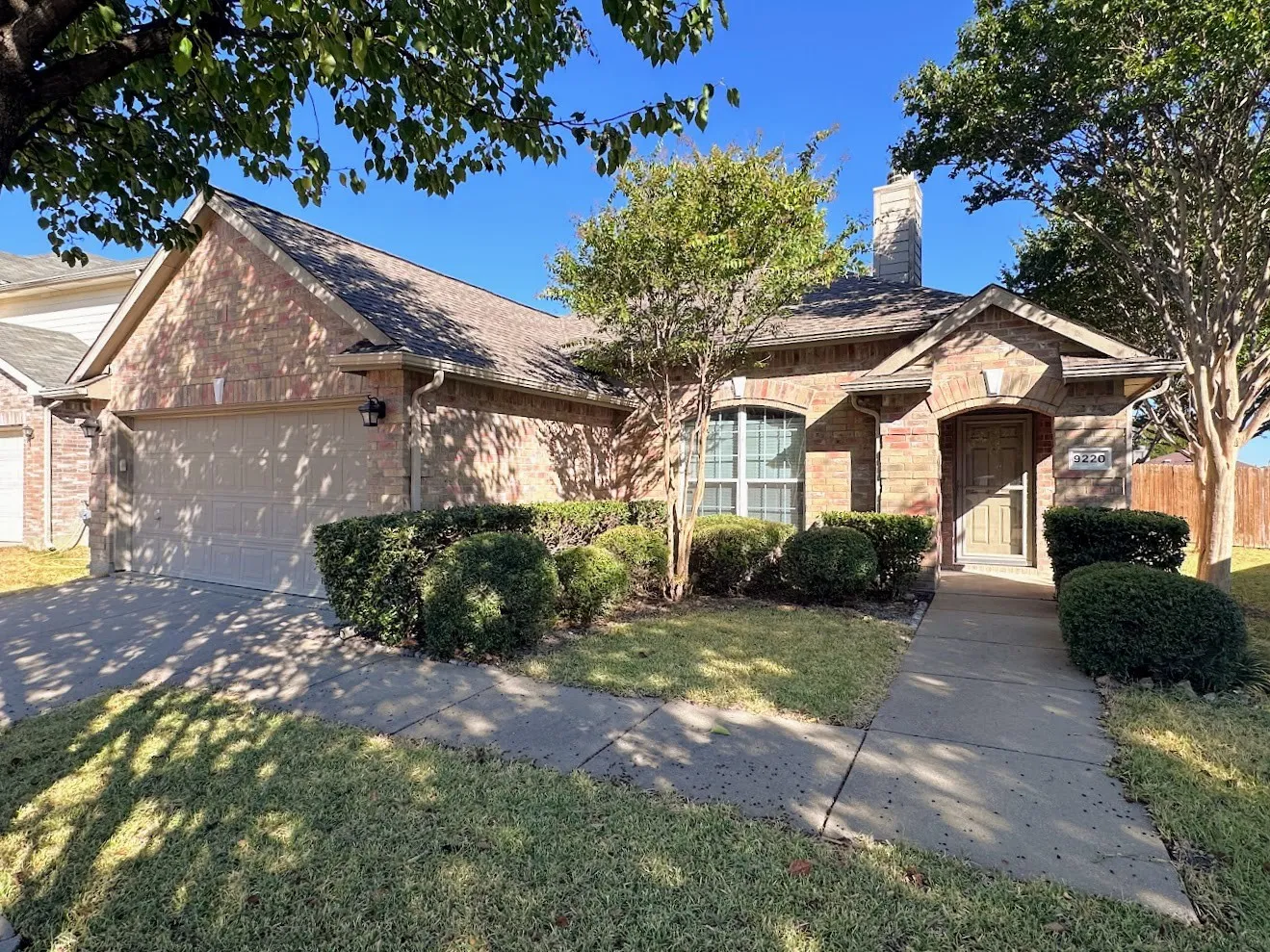 Single Family Residence For Rent in Collin County , 9220 Lenox Drive, Mc Kinney, Texas 75071, 3 Bedroom, 2 Bathroom, 2 Garage spaces, 1,391 Sqft, built in 2004, mls#21375385, Real Estate Agent in Mc Kinney, Homes For Rent in Collin county, Homes For Rent in Mc Kinney, Realtor in Mc Kinney Texas, Real Estate Brokerage Independent Realty Texas, Luminita Cordes Realtor