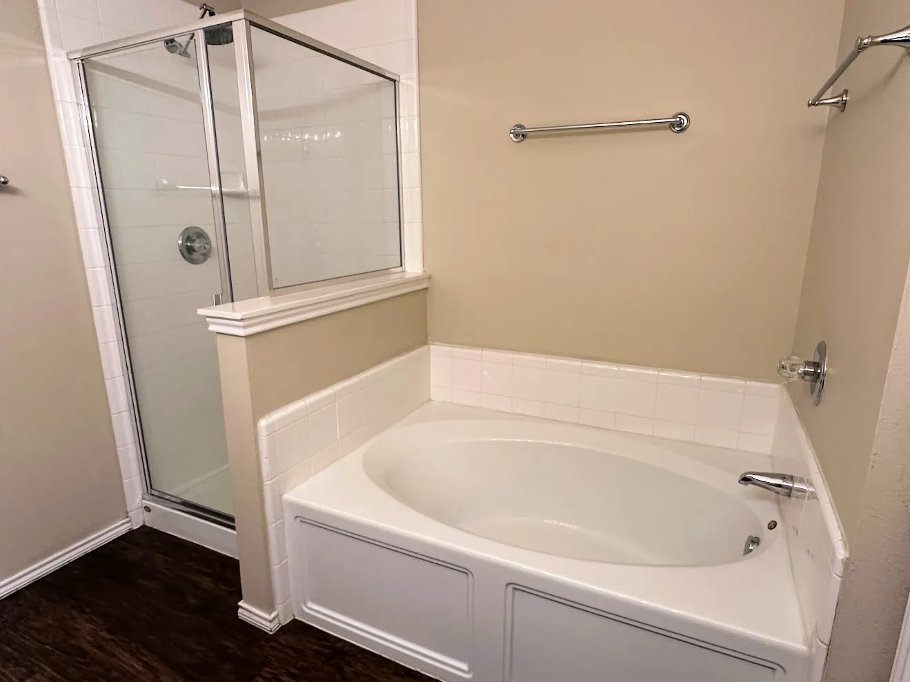Single Family Residence For Rent in Collin County , 9220 Lenox Drive, Mc Kinney, Texas 75071, 3 Bedroom, 2 Bathroom, 2 Garage spaces, 1,391 Sqft, built in 2004, mls#21375385, Real Estate Agent in Mc Kinney, Homes For Rent in Collin county, Homes For Rent in Mc Kinney, Realtor in Mc Kinney Texas, Real Estate Brokerage Independent Realty Texas, Luminita Cordes Realtor
