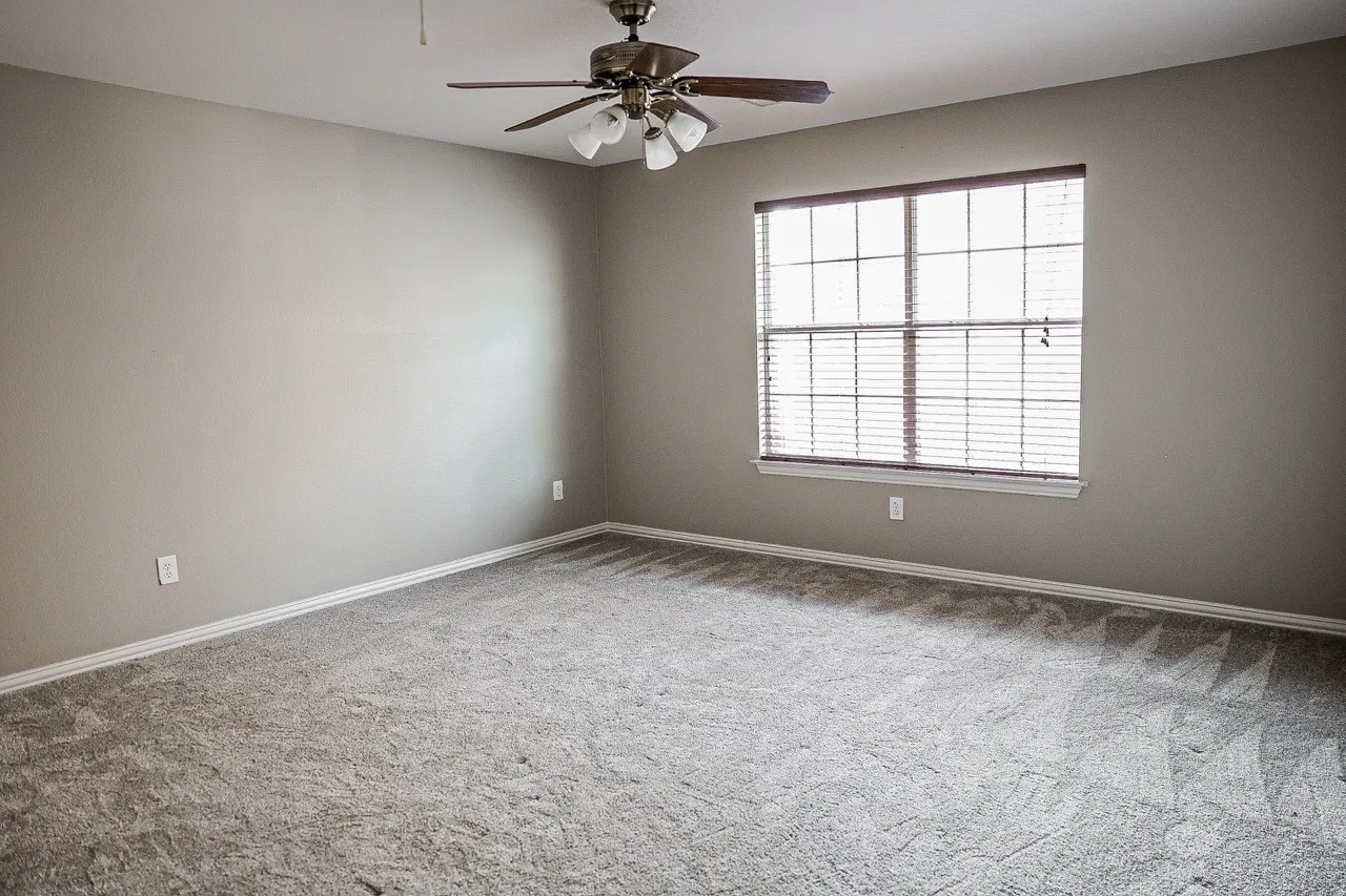 Single Family Residence For Rent in Collin County , 6308 Old York Drive, Plano, Texas 75093, 5 Bedroom, 4 Bathroom, 2 Garage spaces, 3,566 Sqft, built in 1993, mls#21377361, Real Estate Agent in Plano, Homes For Rent in Collin county, Homes For Rent in Plano, Realtor in Plano Texas, Real Estate Brokerage Independent Realty Texas, Luminita Cordes Realtor