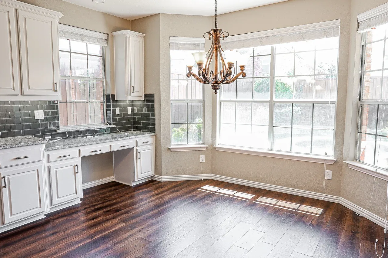 Single Family Residence For Rent in Collin County , 6308 Old York Drive, Plano, Texas 75093, 5 Bedroom, 4 Bathroom, 2 Garage spaces, 3,566 Sqft, built in 1993, mls#21377361, Real Estate Agent in Plano, Homes For Rent in Collin county, Homes For Rent in Plano, Realtor in Plano Texas, Real Estate Brokerage Independent Realty Texas, Luminita Cordes Realtor