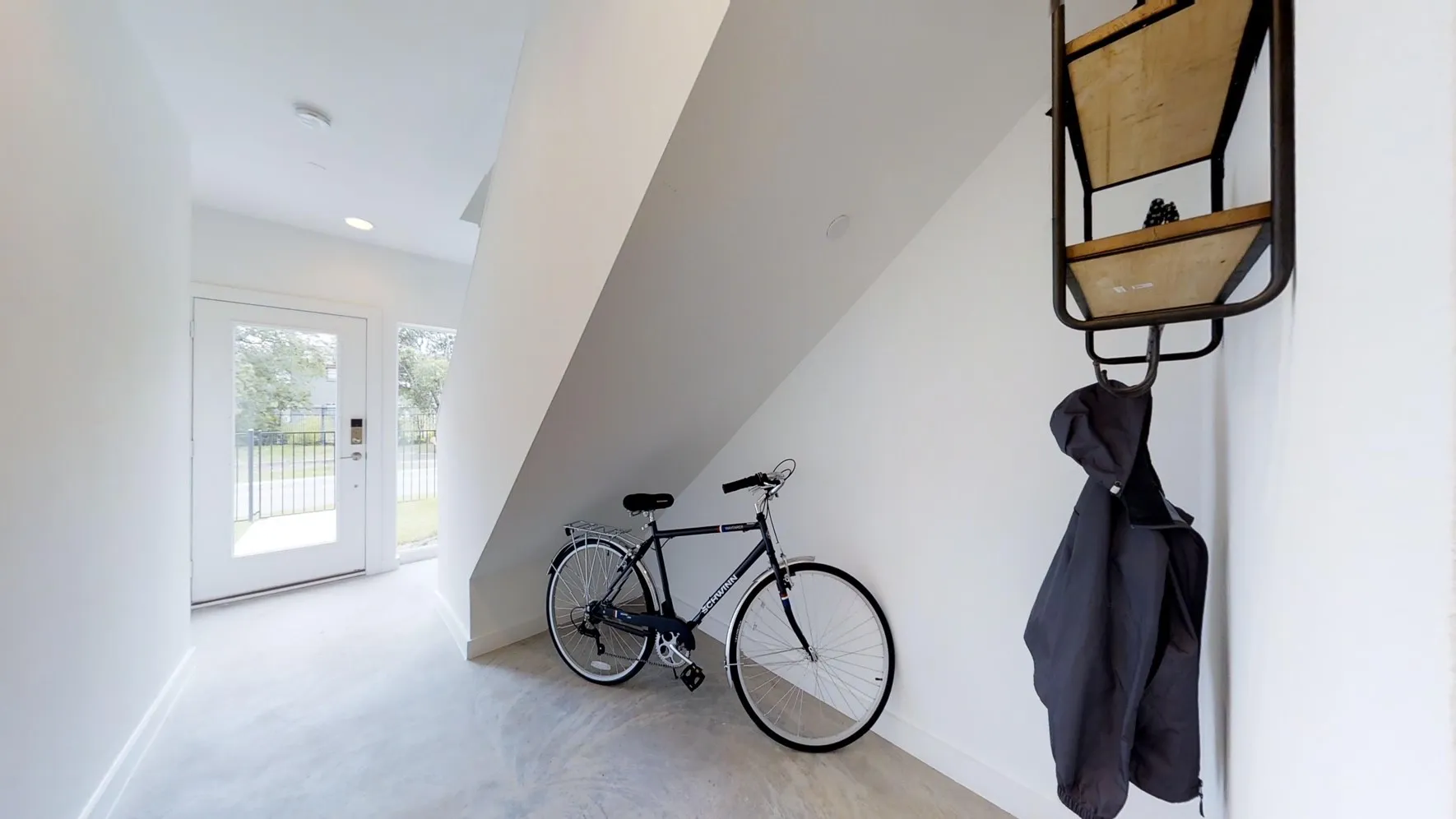 Townhouse For Rent in Dallas County , 4905 Live Oak Street C, Dallas, Texas 75206, 2 Bedroom, 3 Bathroom, 2 Garage spaces, 1,444 Sqft, built in 2016, mls#21377536, Real Estate Agent in Dallas, Homes For Rent in Dallas county, Homes For Rent in Dallas, Realtor in Dallas Texas, Real Estate Brokerage Independent Realty Texas, Luminita Cordes Realtor