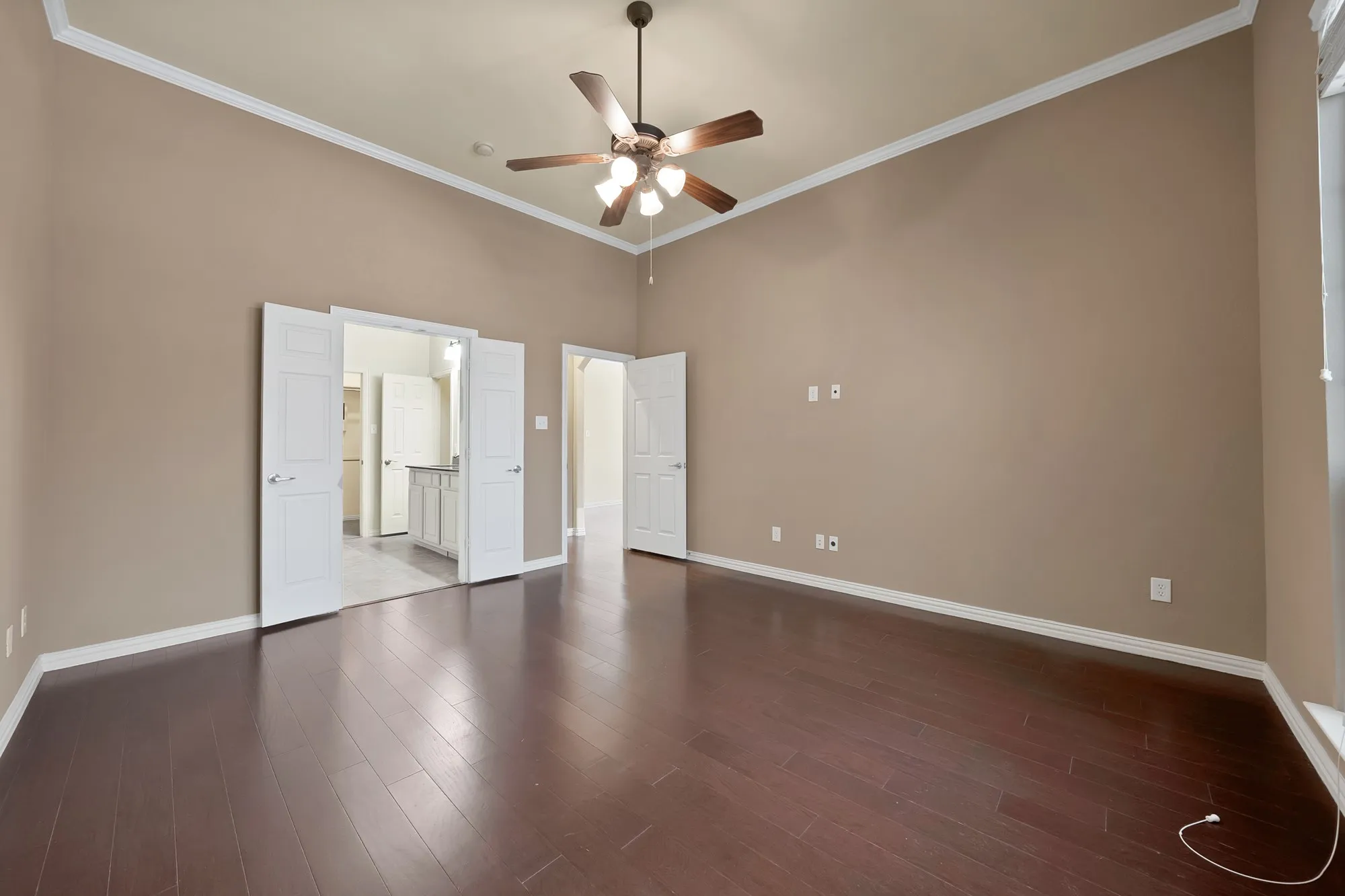 Single Family Residence For Sale in Collin County , 5004 Westport Drive, Mc Kinney, Texas 75070, 3 Bedroom, 3 Bathroom, 2 Garage spaces, 2,870 Sqft, built in 2008, mls#21368090, Real Estate Agent in Mc Kinney, Homes For Sale in Collin county, Homes For Sale in Mc Kinney, Realtor in Mc Kinney Texas, Real Estate Brokerage Independent Realty Texas, Luminita Cordes Realtor