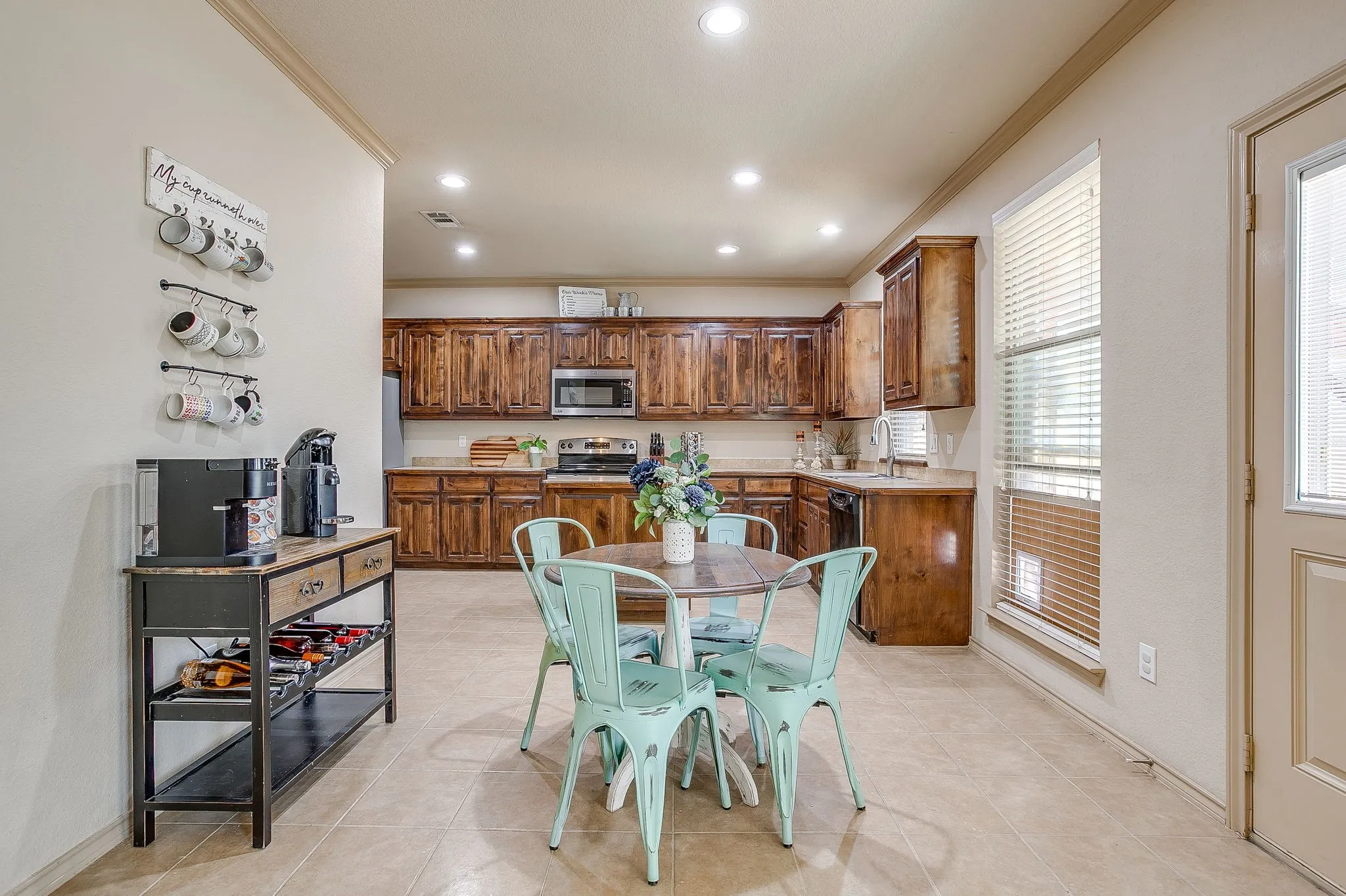 Dining room for your favorite table.