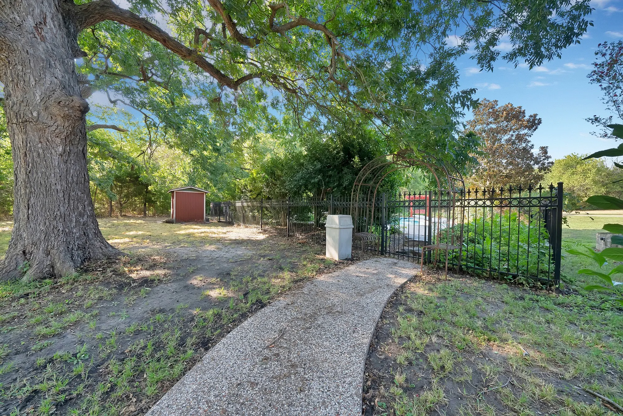 Entrance to the fully fenced pool area.