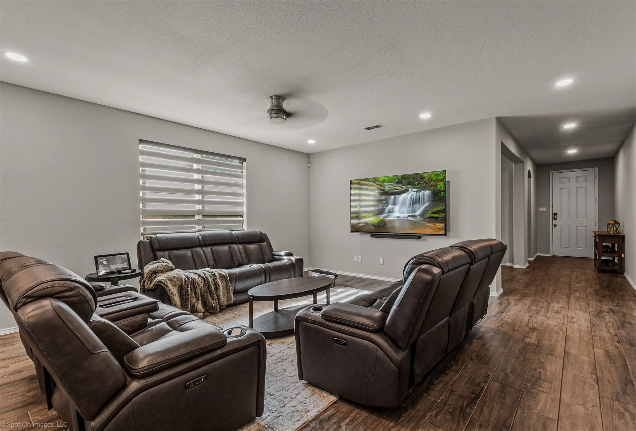 Single Family Residence For Sale in Collin County , 1800 Stephen Drive, Wylie, Texas 75098, 3 Bedroom, 2 Bathroom, 2 Garage spaces, 1,891 Sqft, built in 2016, mls#21373272, Real Estate Agent in Wylie, Homes For Sale in Collin county, Homes For Sale in Wylie, Realtor in Wylie Texas, Real Estate Brokerage Independent Realty Texas, Luminita Cordes Realtor