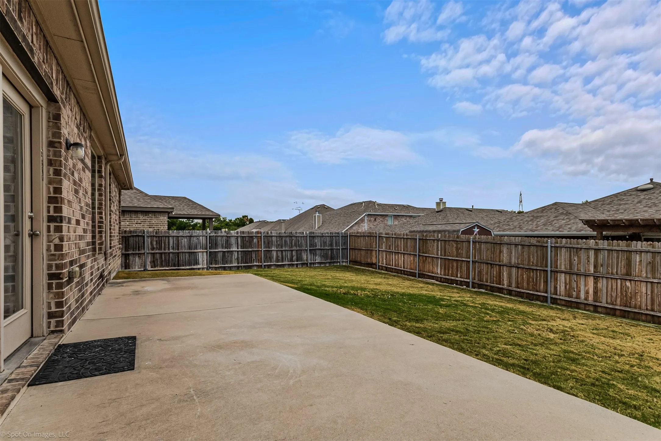 Single Family Residence For Sale in Collin County , 1800 Stephen Drive, Wylie, Texas 75098, 3 Bedroom, 2 Bathroom, 2 Garage spaces, 1,891 Sqft, built in 2016, mls#21373272, Real Estate Agent in Wylie, Homes For Sale in Collin county, Homes For Sale in Wylie, Realtor in Wylie Texas, Real Estate Brokerage Independent Realty Texas, Luminita Cordes Realtor