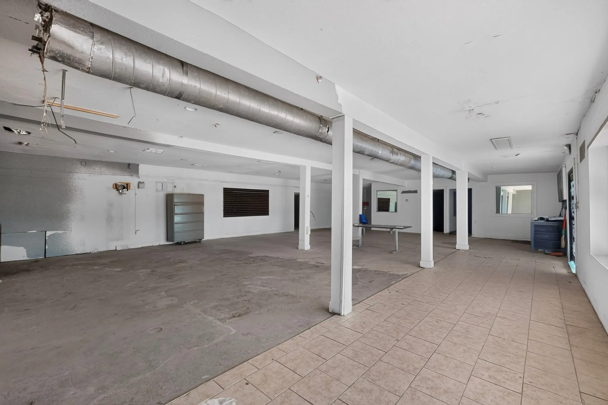 For Sale in Dallas County , 3004 Hickory Tree Road, Balch Springs, Texas 75180, 3 Bedroom, 2 Bathroom, Garage spaces, 4,215 Sqft, built in 1953, mls#21377250, Real Estate Agent in Balch Springs, Homes For Sale in Dallas county, Homes For Sale in Balch Springs, Realtor in Balch Springs Texas, Real Estate Brokerage Independent Realty Texas, Luminita Cordes Realtor