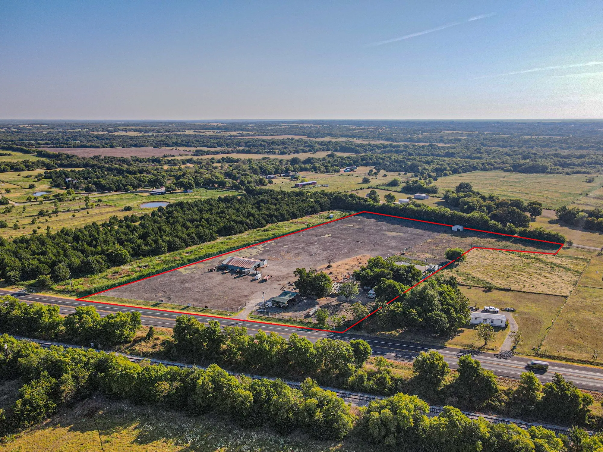 Improved Land For Sale in Hunt County , 5271 N US Highway 69, Celeste, Texas 75423, 0, 0, Garage spaces, 0 Sqft, built in 0, mls#21372664, Real Estate Agent in Celeste, Homes For Sale in Hunt county, Homes For Sale in Celeste, Realtor in Celeste Texas, Real Estate Brokerage Independent Realty Texas, Luminita Cordes Realtor