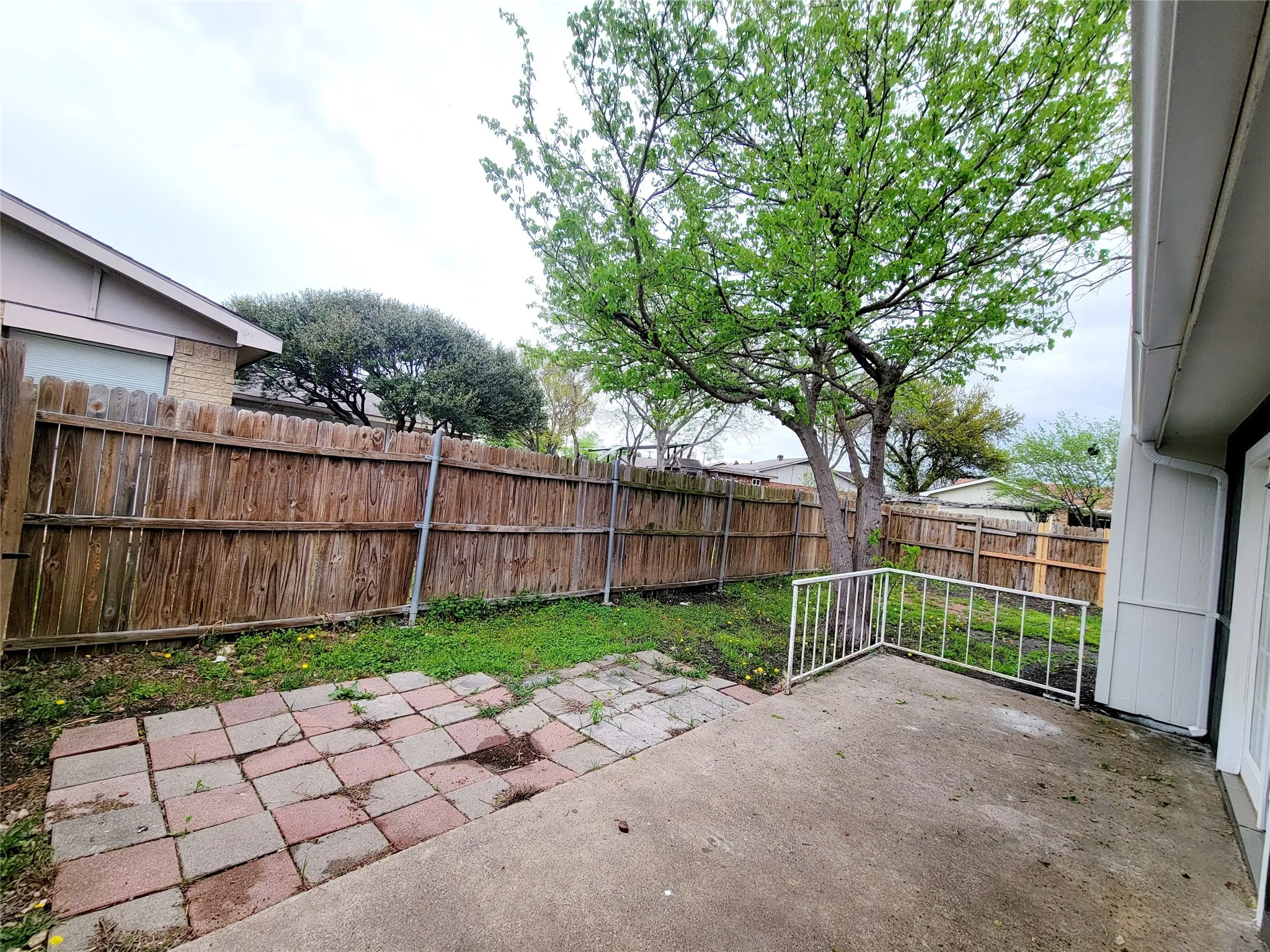 View of patio / terrace with a fenced backyard