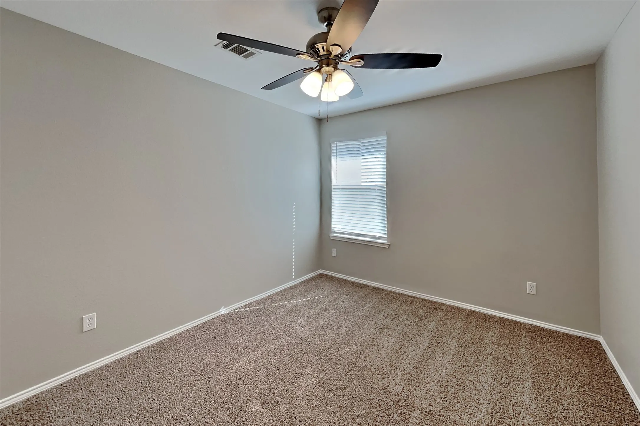 Single Family Residence For Rent in Tarrant County , 1269 Wysteria Lane, Burleson, Texas 76028, 3 Bedroom, 2 Bathroom, 2 Garage spaces, 1,406 Sqft, built in 2012, mls#21377535, Real Estate Agent in Burleson, Homes For Rent in Tarrant county, Homes For Rent in Burleson, Realtor in Burleson Texas, Real Estate Brokerage Independent Realty Texas, Luminita Cordes Realtor