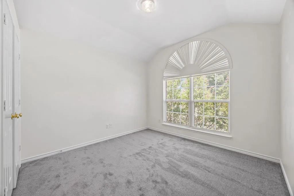 Single Family Residence For Sale in Collin County , 15701 Wyoming Drive, Frisco, Texas 75035, 4 Bedroom, 3 Bathroom, 2 Garage spaces, 2,850 Sqft, built in 2003, mls#21370684, Real Estate Agent in Frisco, Homes For Sale in Collin county, Homes For Sale in Frisco, Realtor in Frisco Texas, Real Estate Brokerage Independent Realty Texas, Luminita Cordes Realtor