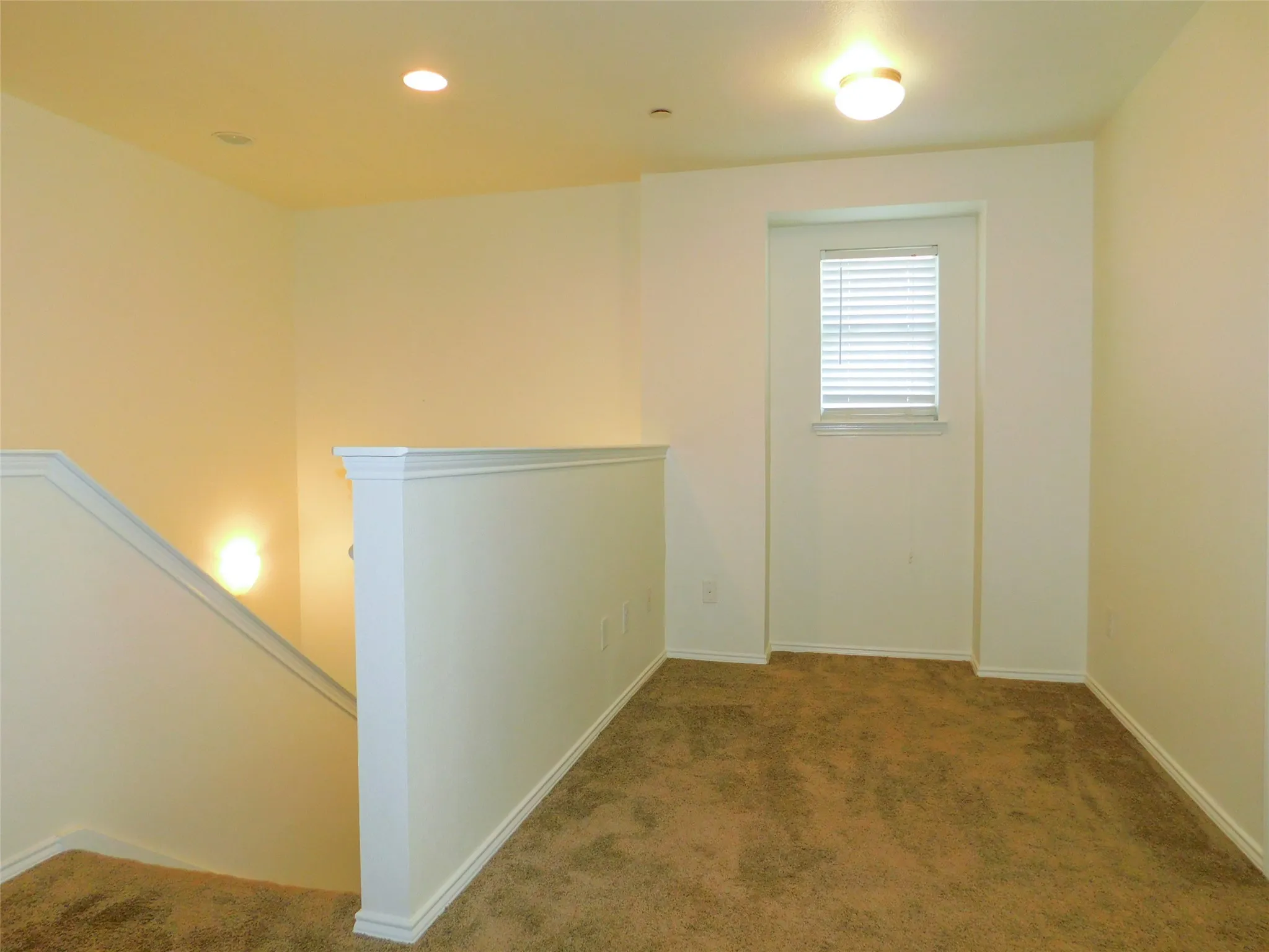 Townhouse For Rent in Denton County , 5932 Lost Valley Drive, The Colony, Texas 75056, 3 Bedroom, 3 Bathroom, 2 Garage spaces, 1,839 Sqft, built in 2009, mls#21377549, Real Estate Agent in The Colony, Homes For Rent in Denton county, Homes For Rent in The Colony, Realtor in The Colony Texas, Real Estate Brokerage Independent Realty Texas, Luminita Cordes Realtor