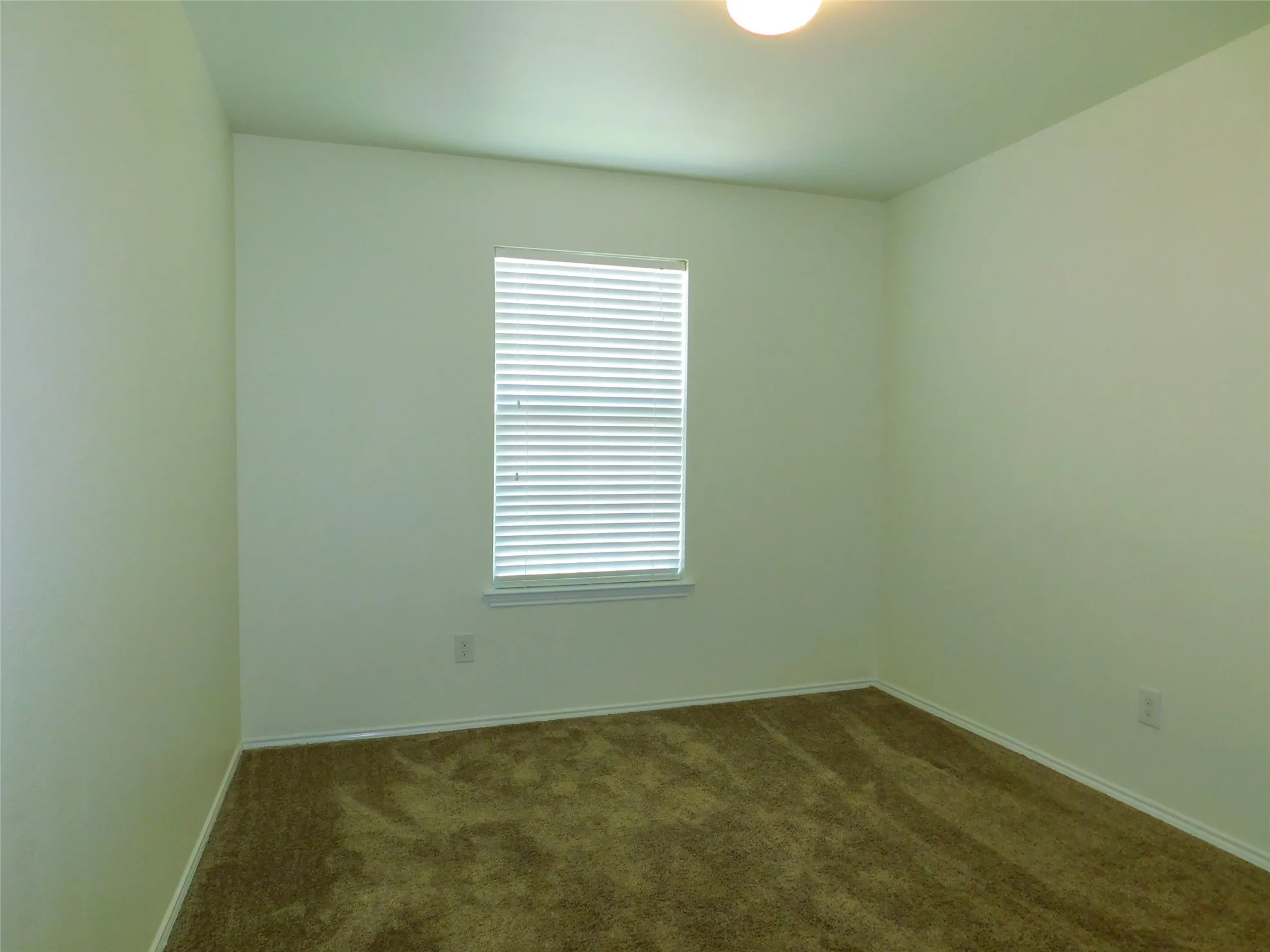 Townhouse For Rent in Denton County , 5932 Lost Valley Drive, The Colony, Texas 75056, 3 Bedroom, 3 Bathroom, 2 Garage spaces, 1,839 Sqft, built in 2009, mls#21377549, Real Estate Agent in The Colony, Homes For Rent in Denton county, Homes For Rent in The Colony, Realtor in The Colony Texas, Real Estate Brokerage Independent Realty Texas, Luminita Cordes Realtor