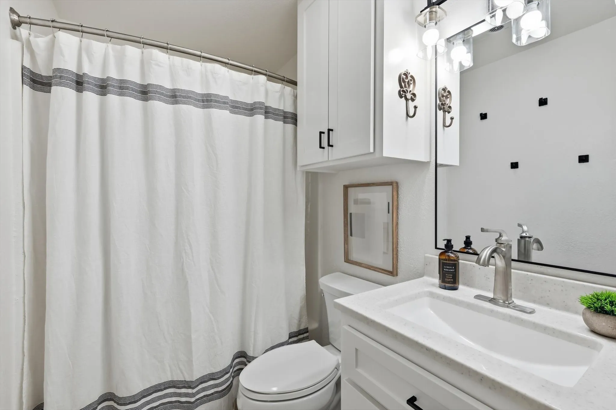 Condominium For Sale in Palo Pinto County , 3033 Hells Gate Loop E207, Strawn, Texas 76475, 3 Bedroom, 2 Bathroom, Garage spaces, 1,260 Sqft, built in 1987, mls#21377550, Real Estate Agent in Strawn, Homes For Sale in Palo Pinto county, Homes For Sale in Strawn, Realtor in Strawn Texas, Real Estate Brokerage Independent Realty Texas, Luminita Cordes Realtor