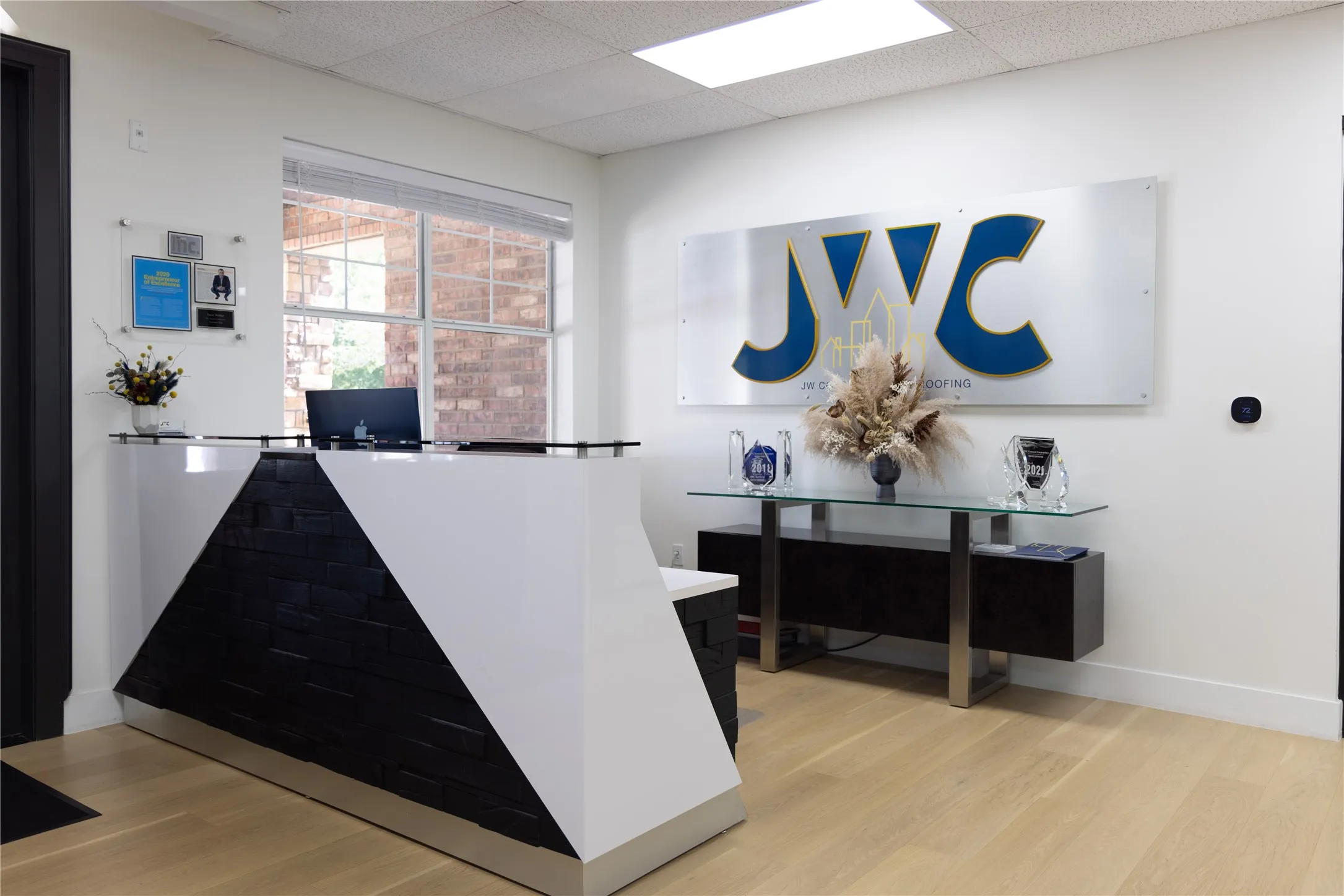 Office For Sale in Tarrant County , 515 W Southlake Boulevard A1, Southlake, Texas 76092, 0, 0, Garage spaces, 0 Sqft, built in 2001, mls#21377590, Real Estate Agent in Southlake, Homes For Sale in Tarrant county, Homes For Sale in Southlake, Realtor in Southlake Texas, Real Estate Brokerage Independent Realty Texas, Luminita Cordes Realtor
