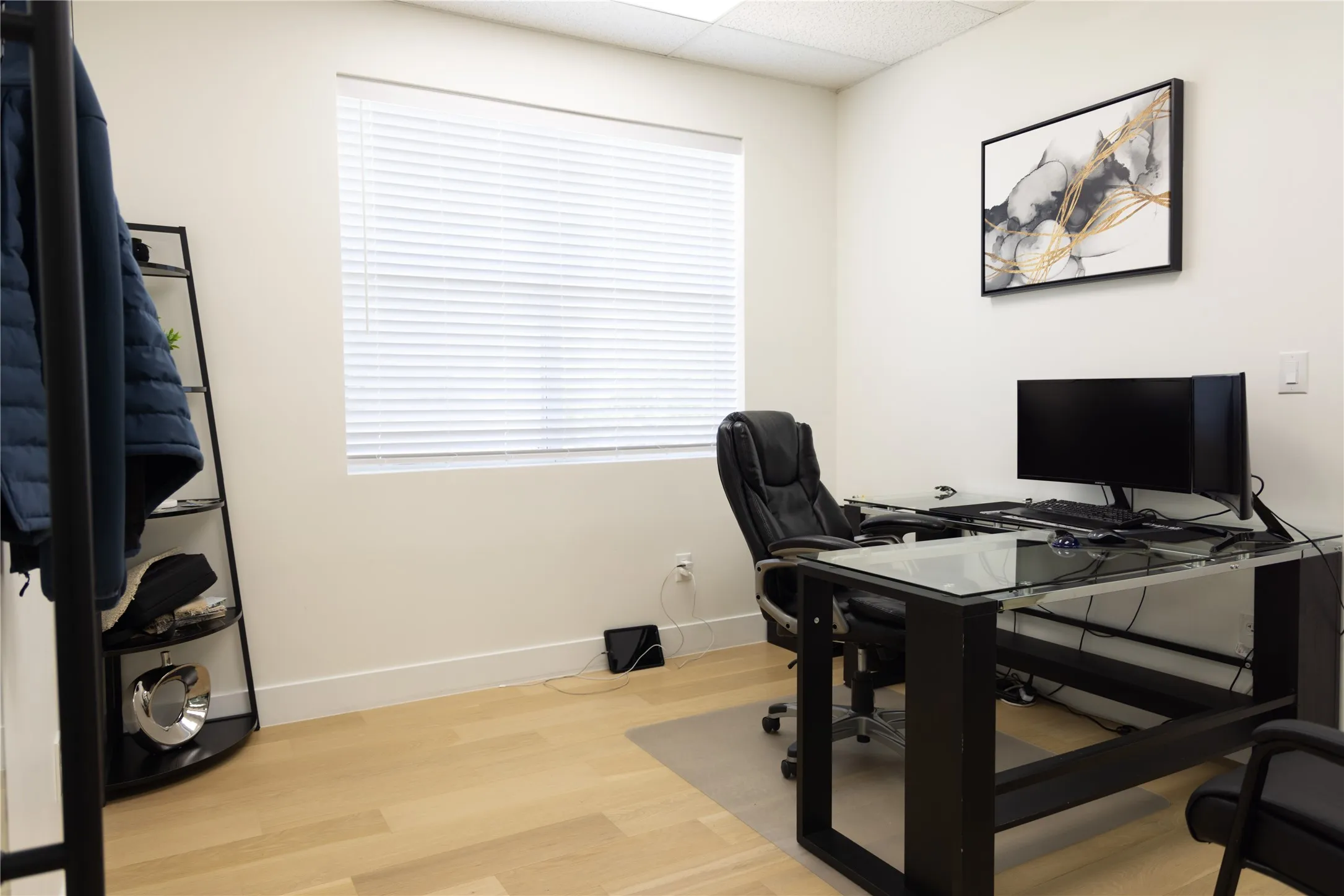 Office For Sale in Tarrant County , 515 W Southlake Boulevard A1, Southlake, Texas 76092, 0, 0, Garage spaces, 0 Sqft, built in 2001, mls#21377590, Real Estate Agent in Southlake, Homes For Sale in Tarrant county, Homes For Sale in Southlake, Realtor in Southlake Texas, Real Estate Brokerage Independent Realty Texas, Luminita Cordes Realtor