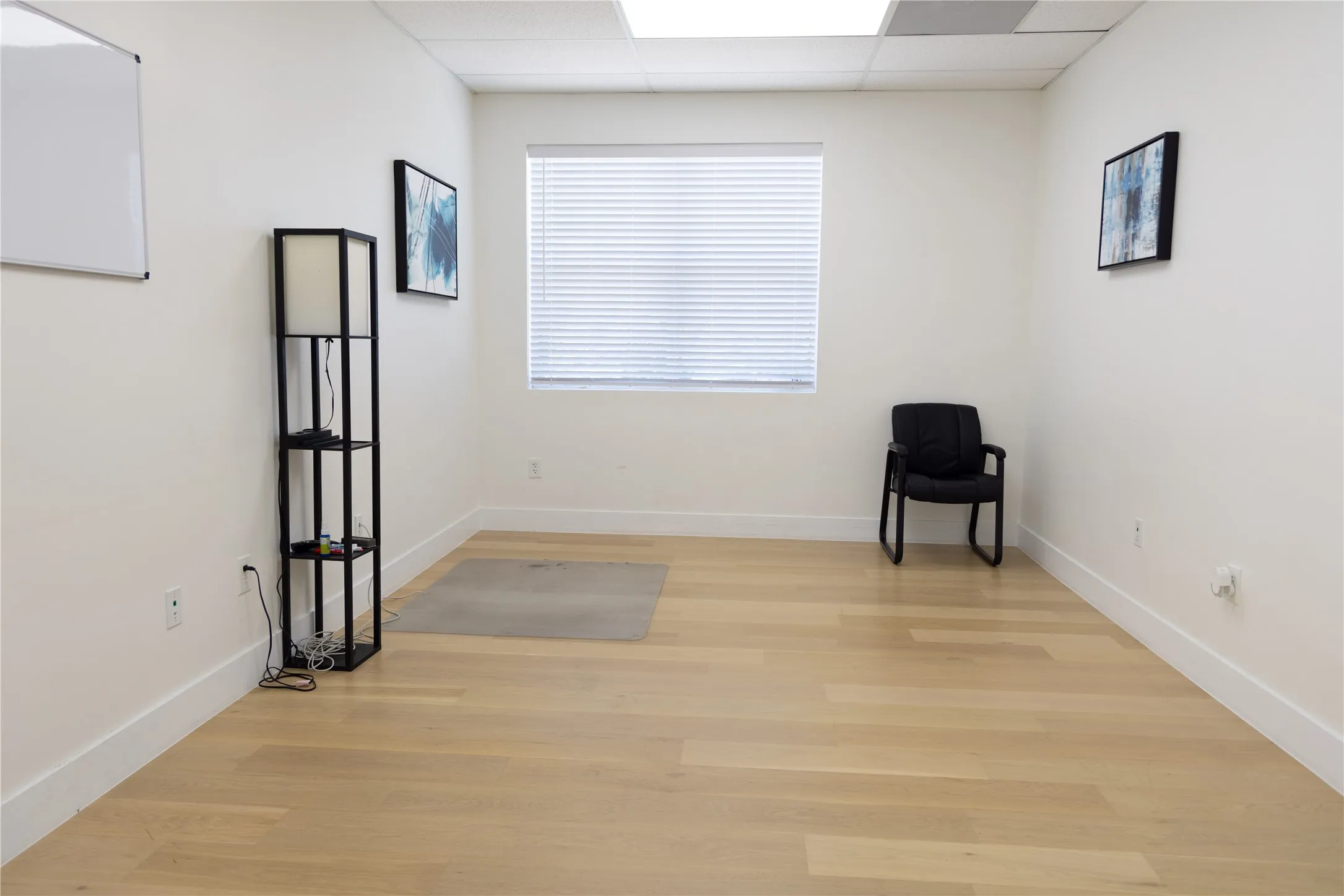 Office For Sale in Tarrant County , 515 W Southlake Boulevard A1, Southlake, Texas 76092, 0, 0, Garage spaces, 0 Sqft, built in 2001, mls#21377590, Real Estate Agent in Southlake, Homes For Sale in Tarrant county, Homes For Sale in Southlake, Realtor in Southlake Texas, Real Estate Brokerage Independent Realty Texas, Luminita Cordes Realtor
