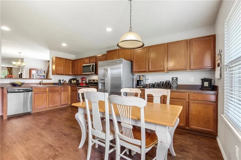 Single Family Residence For Rent in Rockwall County , 807 Windflower Drive, Fate, Texas 75087, 3 Bedroom, 2 Bathroom, 2 Garage spaces, 1,888 Sqft, built in 2009, mls#21377600, Real Estate Agent in Fate, Homes For Rent in Rockwall county, Homes For Rent in Fate, Realtor in Fate Texas, Real Estate Brokerage Independent Realty Texas, Luminita Cordes Realtor