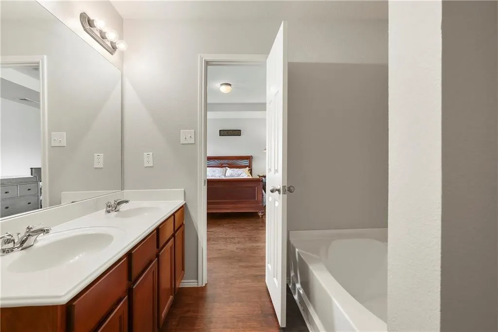 Single Family Residence For Rent in Rockwall County , 807 Windflower Drive, Fate, Texas 75087, 3 Bedroom, 2 Bathroom, 2 Garage spaces, 1,888 Sqft, built in 2009, mls#21377600, Real Estate Agent in Fate, Homes For Rent in Rockwall county, Homes For Rent in Fate, Realtor in Fate Texas, Real Estate Brokerage Independent Realty Texas, Luminita Cordes Realtor