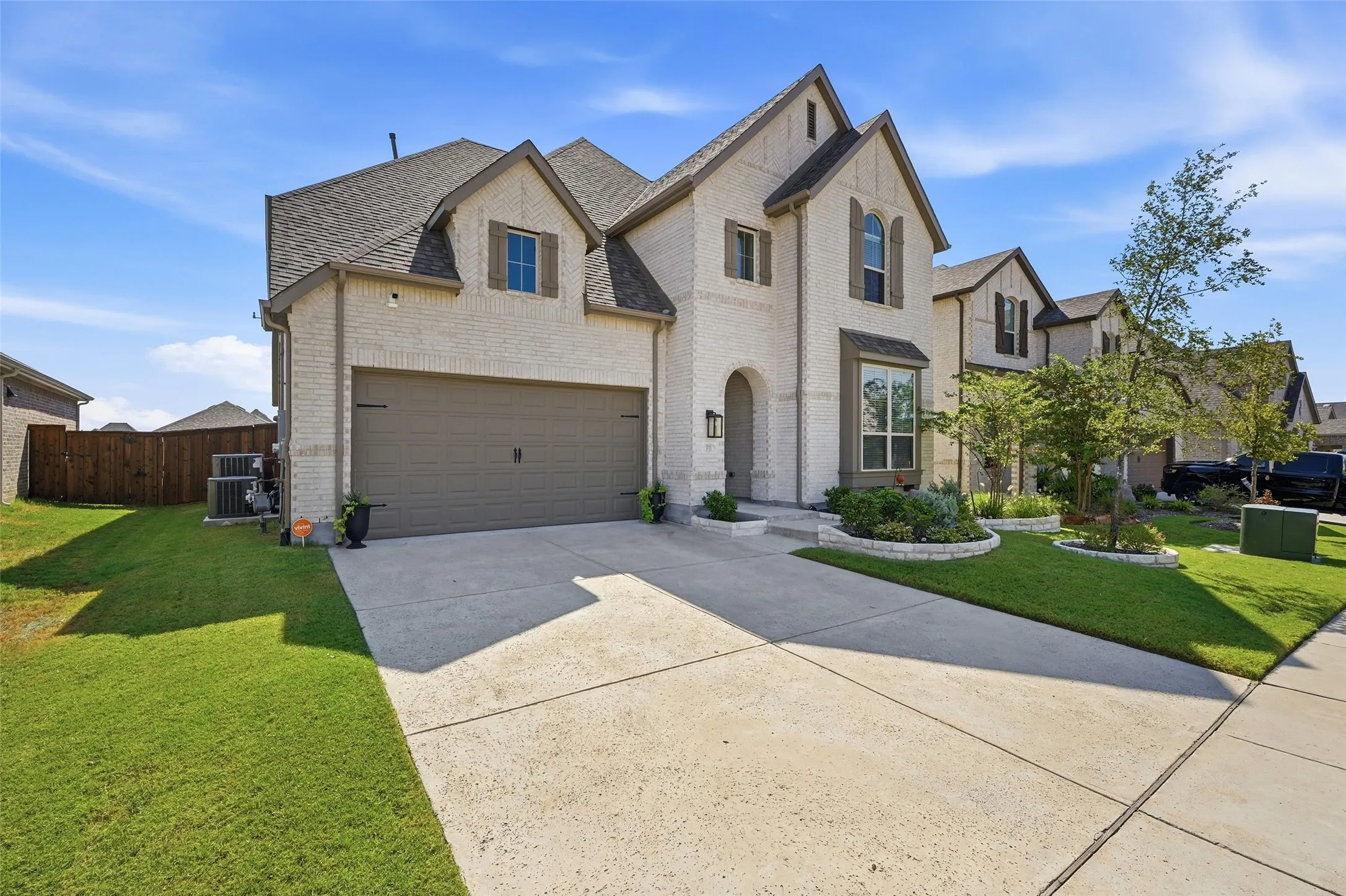 Single Family Residence For Sale in Grayson County , 3731 Cherry Hills Drive, Sherman, Texas 75090, 5 Bedroom, 6 Bathroom, 2 Garage spaces, 3,222 Sqft, built in 2023, mls#21377608, Real Estate Agent in Sherman, Homes For Sale in Grayson county, Homes For Sale in Sherman, Realtor in Sherman Texas, Real Estate Brokerage Independent Realty Texas, Luminita Cordes Realtor