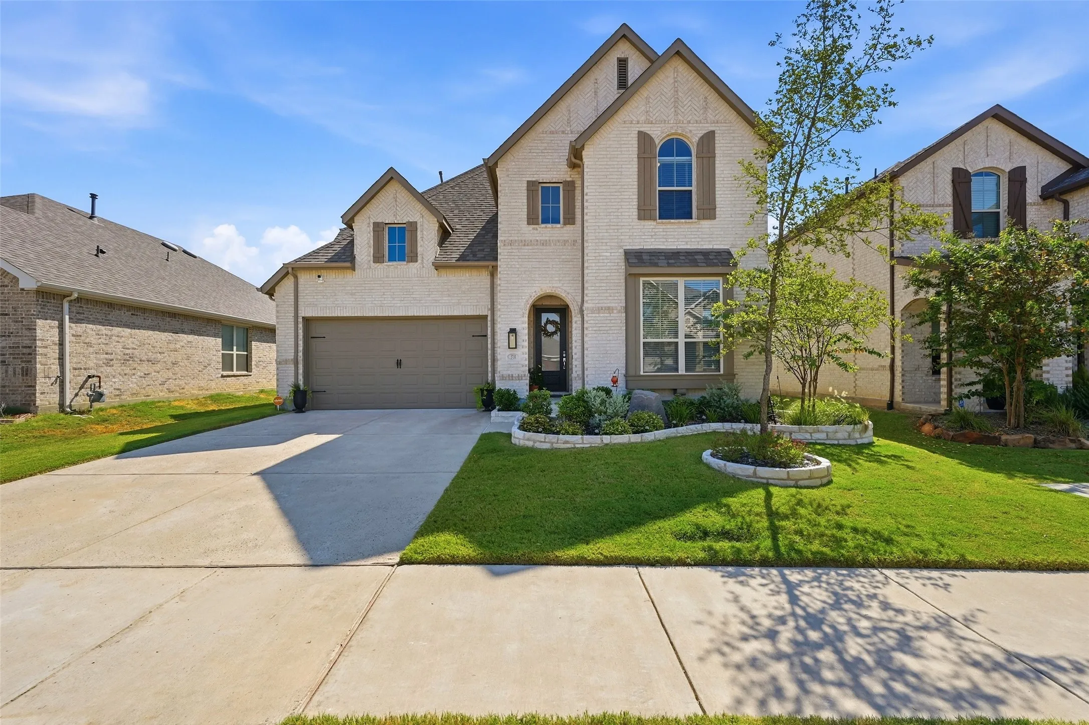 Single Family Residence For Sale in Grayson County , 3731 Cherry Hills Drive, Sherman, Texas 75090, 5 Bedroom, 6 Bathroom, 2 Garage spaces, 3,222 Sqft, built in 2023, mls#21377608, Real Estate Agent in Sherman, Homes For Sale in Grayson county, Homes For Sale in Sherman, Realtor in Sherman Texas, Real Estate Brokerage Independent Realty Texas, Luminita Cordes Realtor