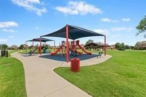Single Family Residence For Sale in Denton County , 8924 Wagon Trail, Cross Roads, Texas 76227, 3 Bedroom, 2 Bathroom, 2 Garage spaces, 1,378 Sqft, built in 2004, mls#21377239, Real Estate Agent in Cross Roads, Homes For Sale in Denton county, Homes For Sale in Cross Roads, Realtor in Cross Roads Texas, Real Estate Brokerage Independent Realty Texas, Luminita Cordes Realtor