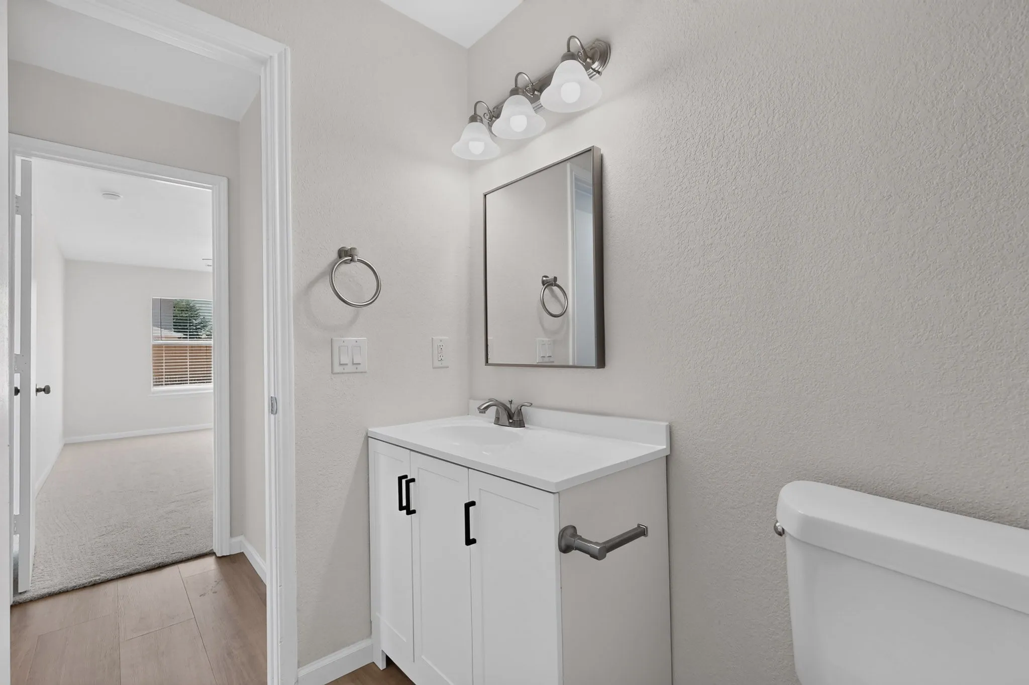 Single Family Residence For Sale in Denton County , 8924 Wagon Trail, Cross Roads, Texas 76227, 3 Bedroom, 2 Bathroom, 2 Garage spaces, 1,378 Sqft, built in 2004, mls#21377239, Real Estate Agent in Cross Roads, Homes For Sale in Denton county, Homes For Sale in Cross Roads, Realtor in Cross Roads Texas, Real Estate Brokerage Independent Realty Texas, Luminita Cordes Realtor