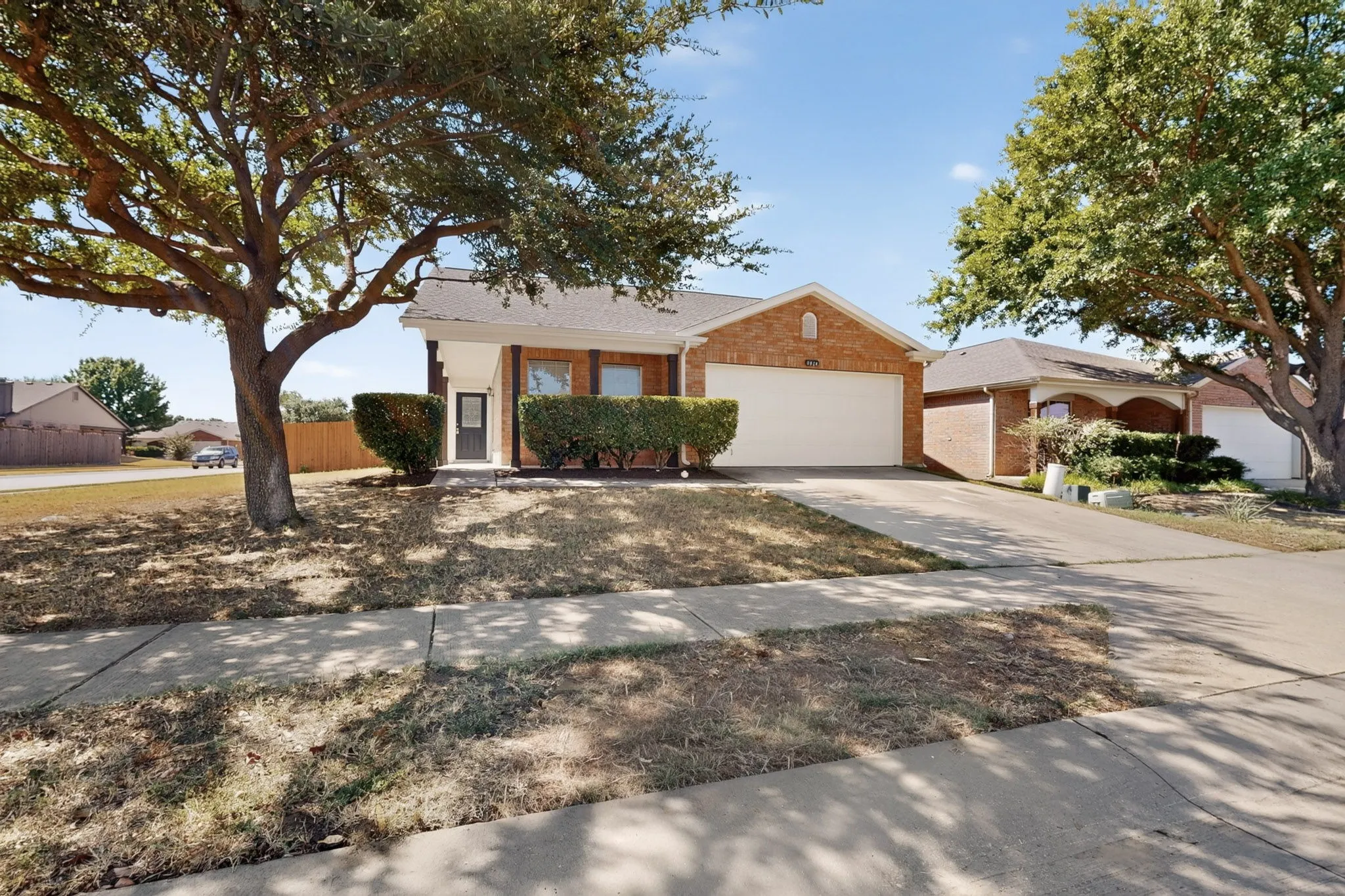 Single Family Residence For Sale in Denton County , 8924 Wagon Trail, Cross Roads, Texas 76227, 3 Bedroom, 2 Bathroom, 2 Garage spaces, 1,378 Sqft, built in 2004, mls#21377239, Real Estate Agent in Cross Roads, Homes For Sale in Denton county, Homes For Sale in Cross Roads, Realtor in Cross Roads Texas, Real Estate Brokerage Independent Realty Texas, Luminita Cordes Realtor