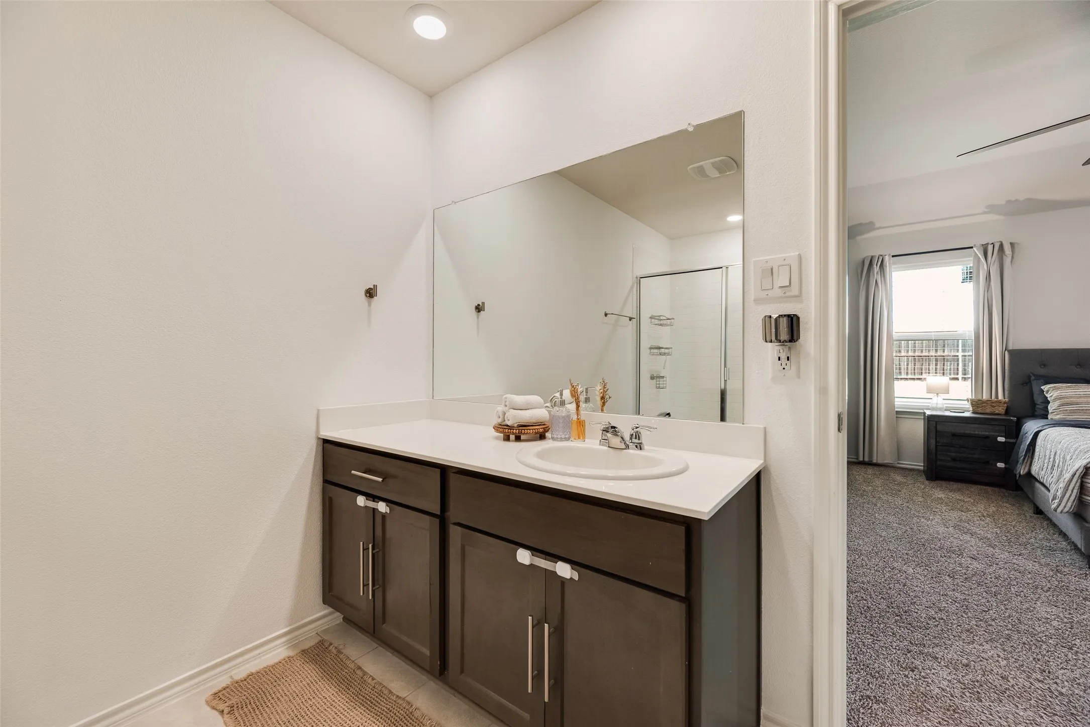 Single Family Residence For Sale in Kaufman County , 4301 Pyramid Drive, Forney, Texas 75126, 4 Bedroom, 2 Bathroom, 2 Garage spaces, 2,079 Sqft, built in 2020, mls#21372873, Real Estate Agent in Forney, Homes For Sale in Kaufman county, Homes For Sale in Forney, Realtor in Forney Texas, Real Estate Brokerage Independent Realty Texas, Luminita Cordes Realtor