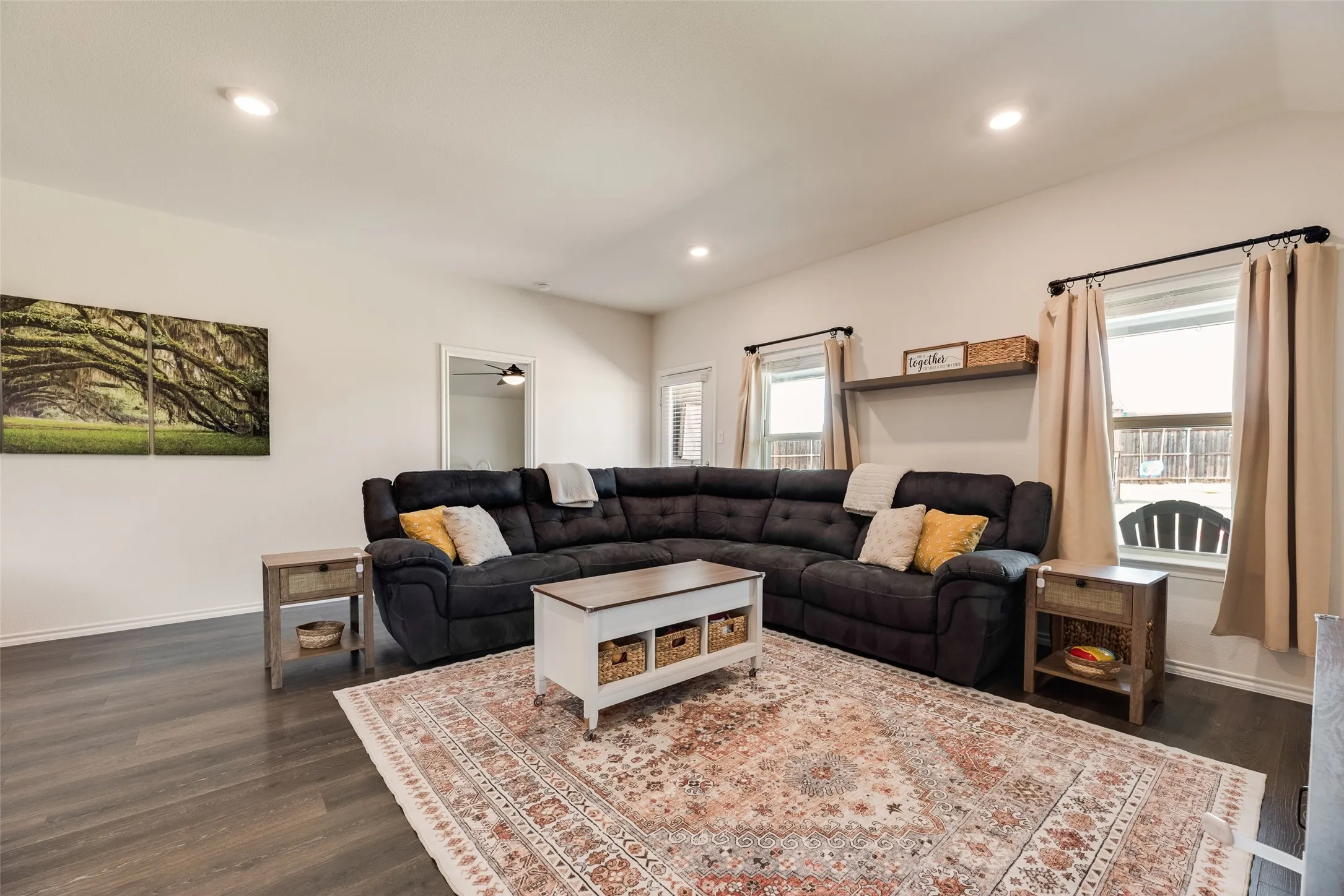 Single Family Residence For Sale in Kaufman County , 4301 Pyramid Drive, Forney, Texas 75126, 4 Bedroom, 2 Bathroom, 2 Garage spaces, 2,079 Sqft, built in 2020, mls#21372873, Real Estate Agent in Forney, Homes For Sale in Kaufman county, Homes For Sale in Forney, Realtor in Forney Texas, Real Estate Brokerage Independent Realty Texas, Luminita Cordes Realtor