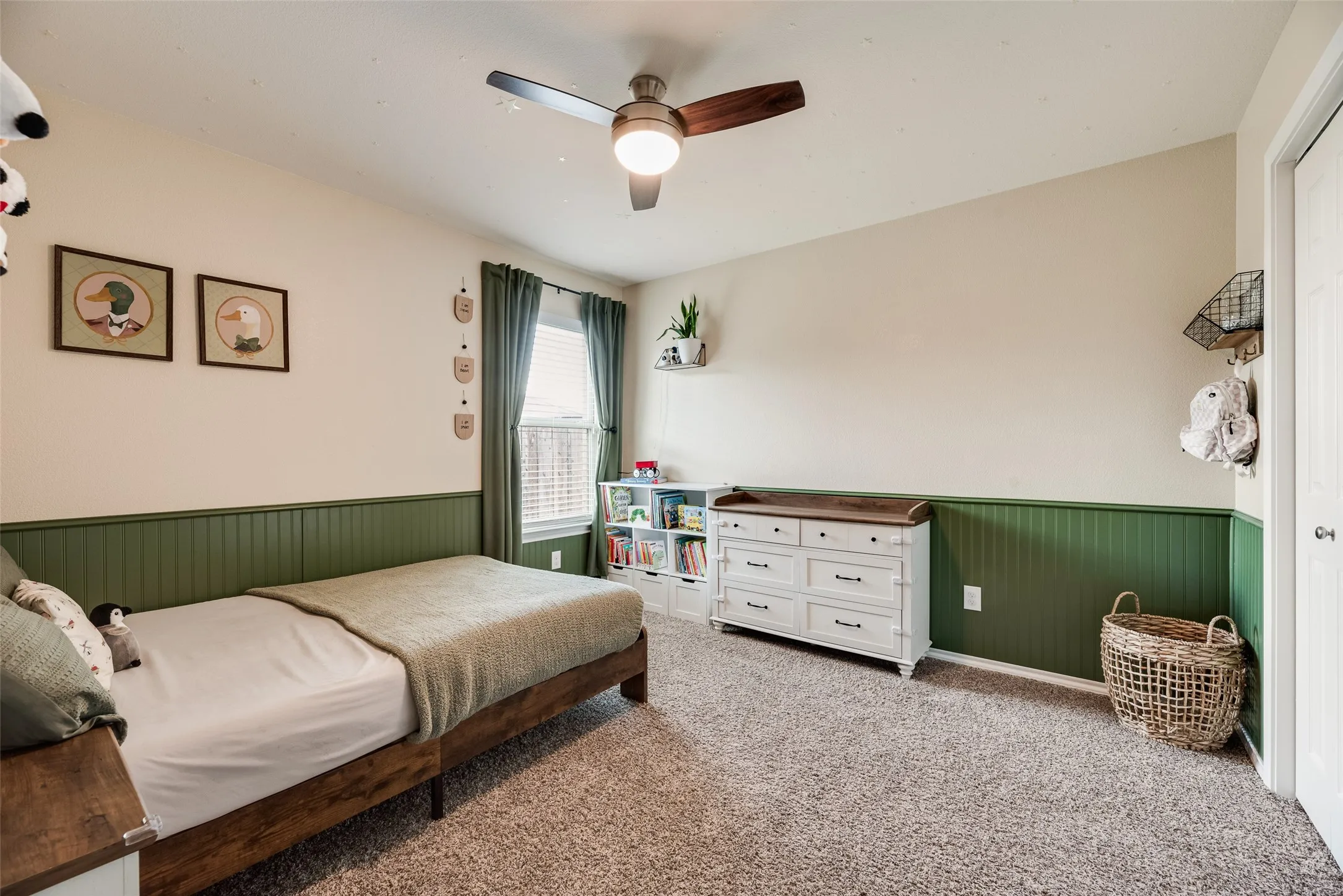 Single Family Residence For Sale in Kaufman County , 4301 Pyramid Drive, Forney, Texas 75126, 4 Bedroom, 2 Bathroom, 2 Garage spaces, 2,079 Sqft, built in 2020, mls#21372873, Real Estate Agent in Forney, Homes For Sale in Kaufman county, Homes For Sale in Forney, Realtor in Forney Texas, Real Estate Brokerage Independent Realty Texas, Luminita Cordes Realtor