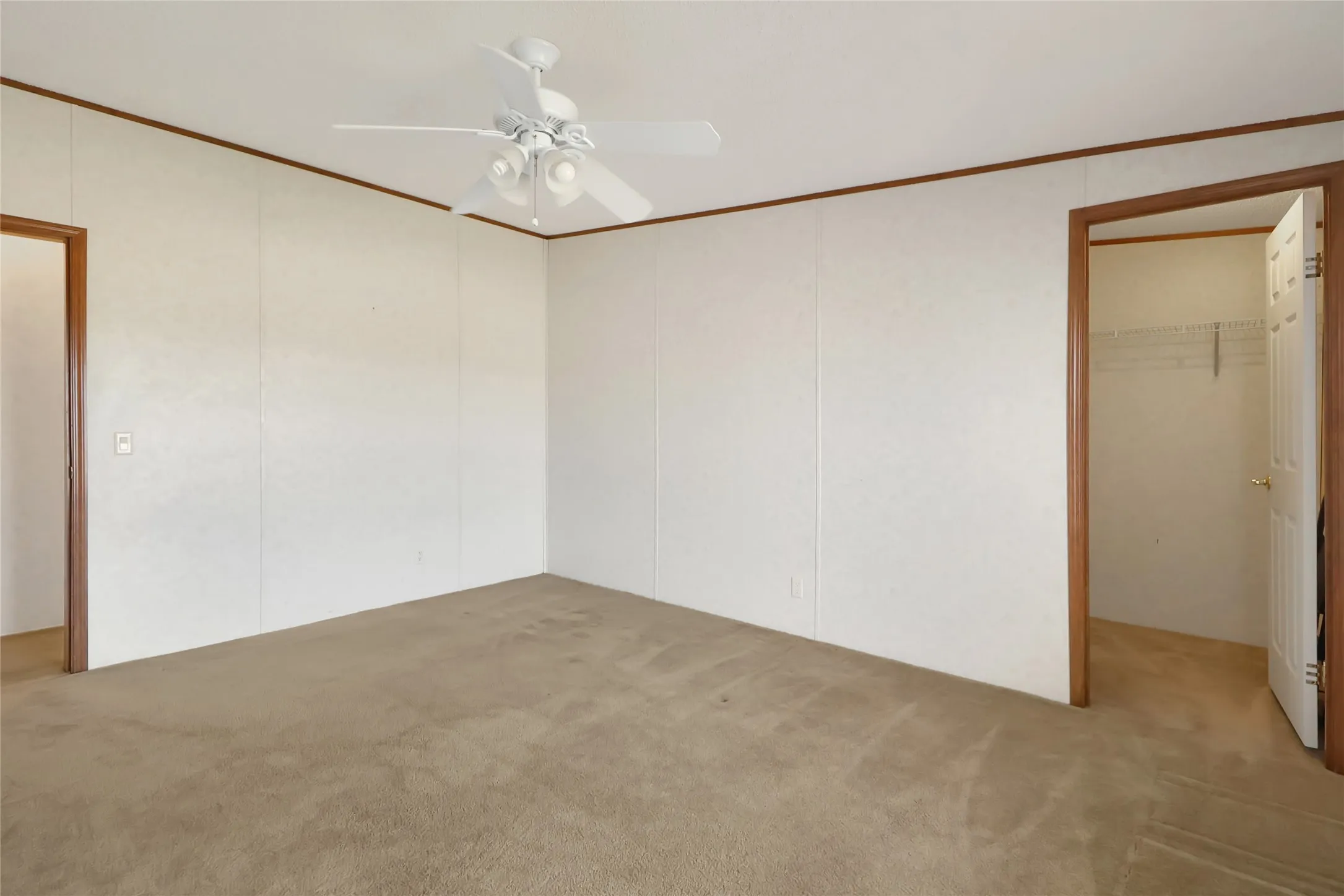 Manufactured Home For Sale in Denton County , 12981 Heather Brook Road, Justin, Texas 76247, 4 Bedroom, 2 Bathroom, Garage spaces, 2,432 Sqft, built in 2001, mls#21377617, Real Estate Agent in Justin, Homes For Sale in Denton county, Homes For Sale in Justin, Realtor in Justin Texas, Real Estate Brokerage Independent Realty Texas, Luminita Cordes Realtor