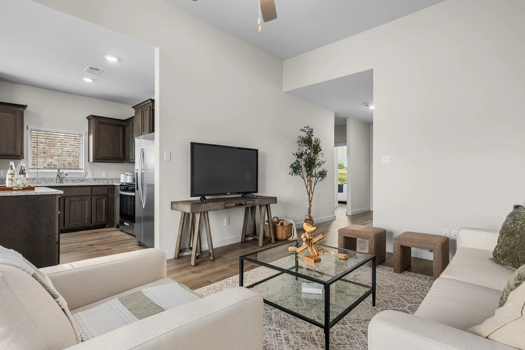 Single Family Residence For Rent in Tarrant County , 11152 Santana Drive, Fort Worth, Texas 76108, 3 Bedroom, 2 Bathroom, 2 Garage spaces, 1,376 Sqft, built in 2026, mls#21377619, Real Estate Agent in Fort Worth, Homes For Rent in Tarrant county, Homes For Rent in Fort Worth, Realtor in Fort Worth Texas, Real Estate Brokerage Independent Realty Texas, Luminita Cordes Realtor