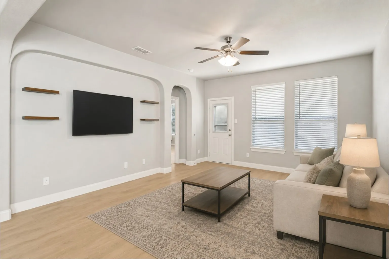 Single Family Residence For Sale in Tarrant County , 809 Key Deer Drive, Fort Worth, Texas 76028, 3 Bedroom, 2 Bathroom, 2 Garage spaces, 1,736 Sqft, built in 2019, mls#21376853, Real Estate Agent in Fort Worth, Homes For Sale in Tarrant county, Homes For Sale in Fort Worth, Realtor in Fort Worth Texas, Real Estate Brokerage Independent Realty Texas, Luminita Cordes Realtor