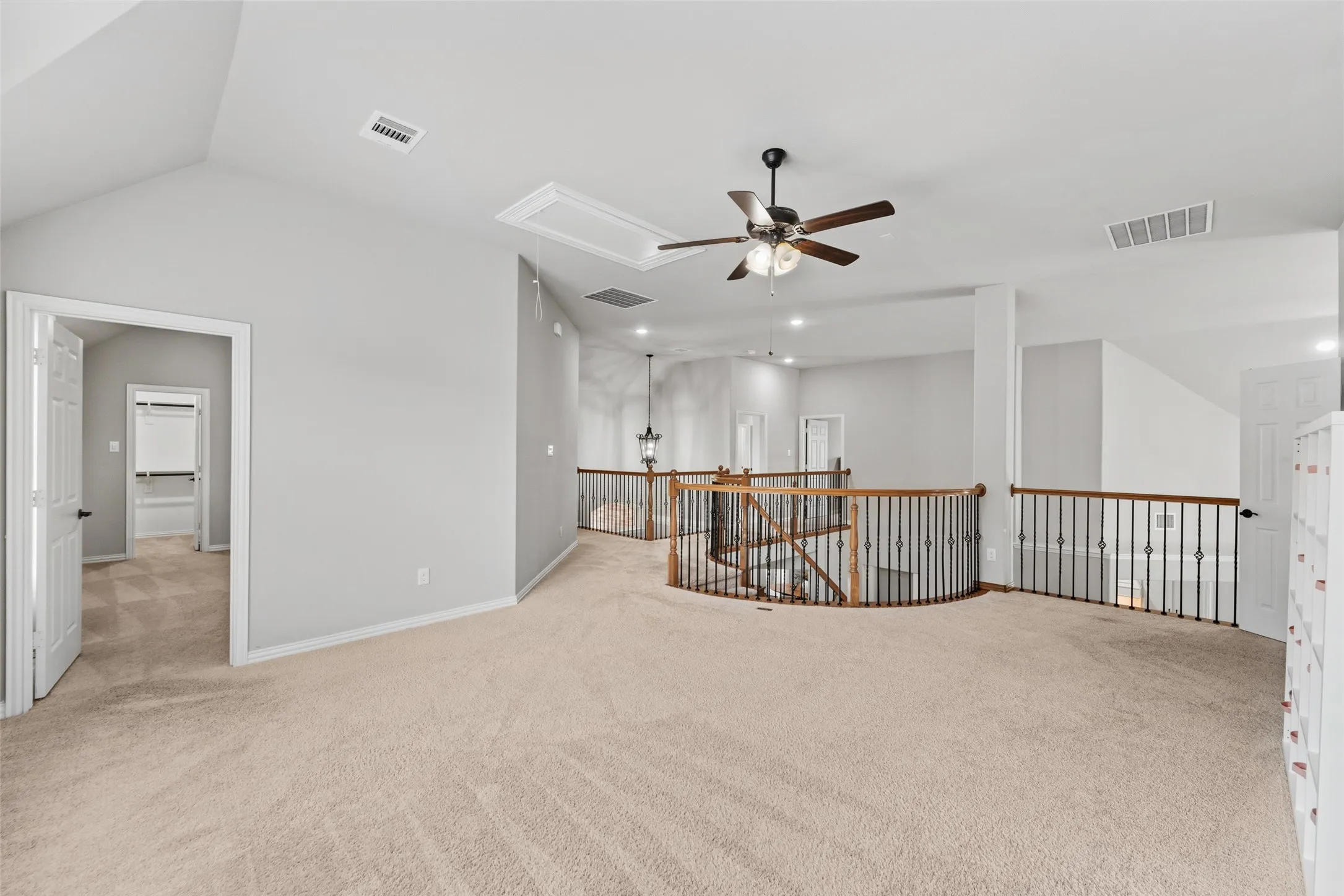 Single Family Residence For Sale in Collin County , 701 Featherstone Lane, Prosper, Texas 75078, 6 Bedroom, 4 Bathroom, 4 Garage spaces, 4,950 Sqft, built in 2020, mls#21375803, Real Estate Agent in Prosper, Homes For Sale in Collin county, Homes For Sale in Prosper, Realtor in Prosper Texas, Real Estate Brokerage Independent Realty Texas, Luminita Cordes Realtor