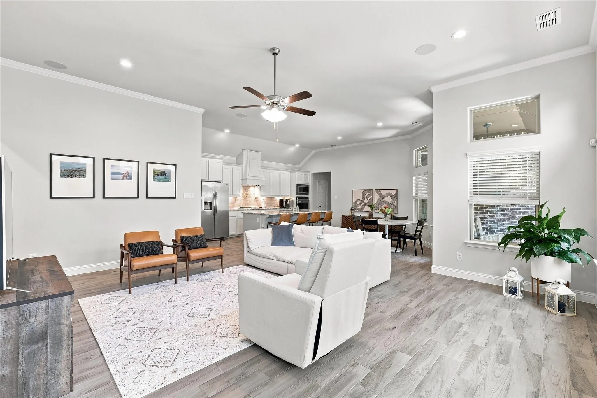 Single Family Residence For Sale in Denton County , 904 Boardwalk Way, Argyle, Texas 76226, 3 Bedroom, 2 Bathroom, 2 Garage spaces, 1,832 Sqft, built in 2018, mls#21377351, Real Estate Agent in Argyle, Homes For Sale in Denton county, Homes For Sale in Argyle, Realtor in Argyle Texas, Real Estate Brokerage Independent Realty Texas, Luminita Cordes Realtor