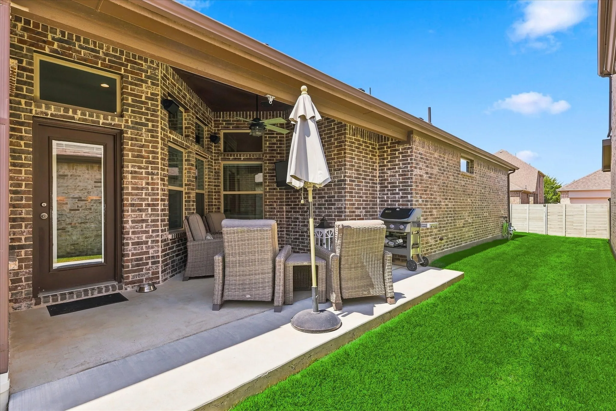 Single Family Residence For Sale in Denton County , 904 Boardwalk Way, Argyle, Texas 76226, 3 Bedroom, 2 Bathroom, 2 Garage spaces, 1,832 Sqft, built in 2018, mls#21377351, Real Estate Agent in Argyle, Homes For Sale in Denton county, Homes For Sale in Argyle, Realtor in Argyle Texas, Real Estate Brokerage Independent Realty Texas, Luminita Cordes Realtor