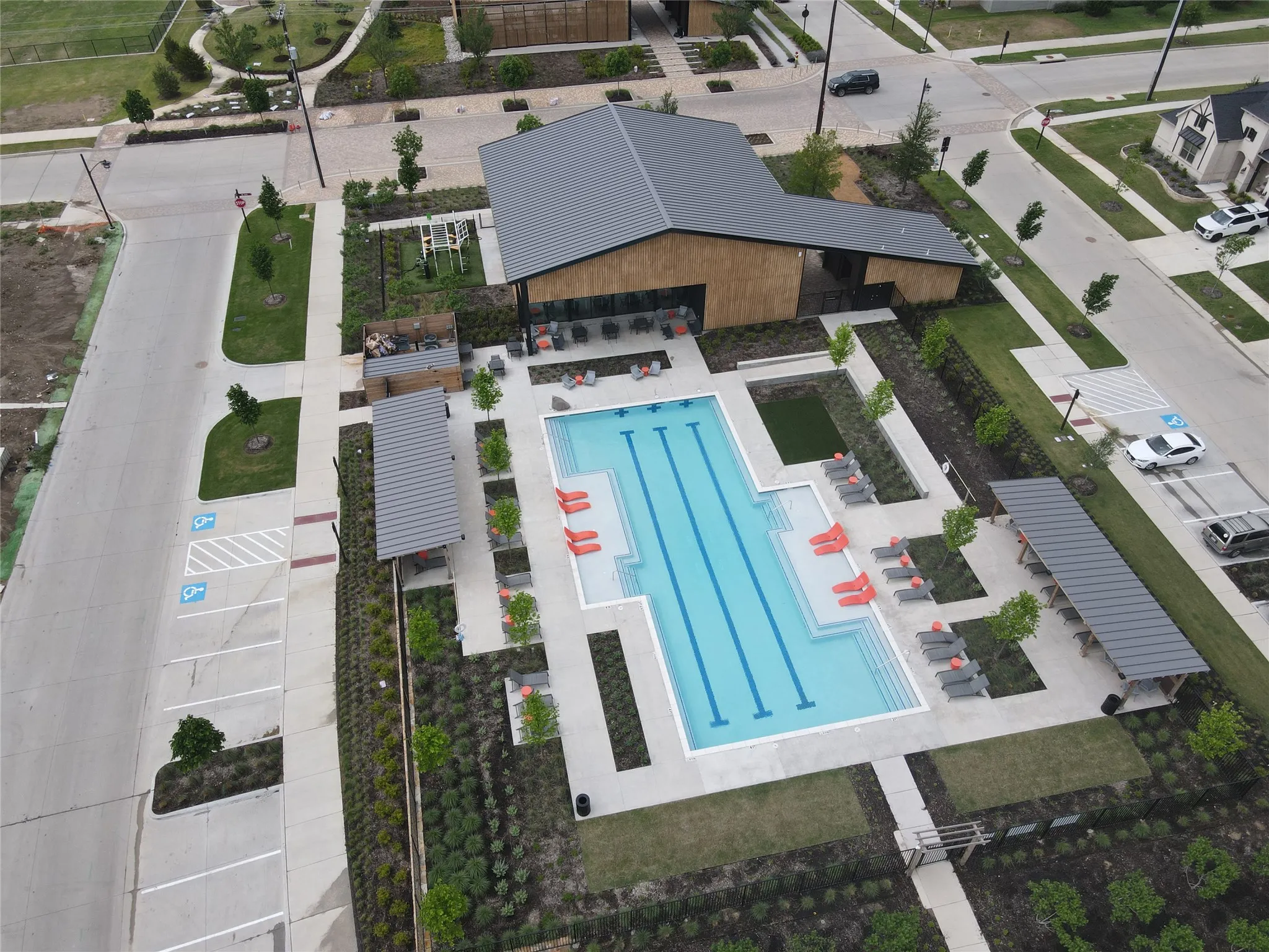 Single Family Residence For Sale in Denton County , 904 Boardwalk Way, Argyle, Texas 76226, 3 Bedroom, 2 Bathroom, 2 Garage spaces, 1,832 Sqft, built in 2018, mls#21377351, Real Estate Agent in Argyle, Homes For Sale in Denton county, Homes For Sale in Argyle, Realtor in Argyle Texas, Real Estate Brokerage Independent Realty Texas, Luminita Cordes Realtor