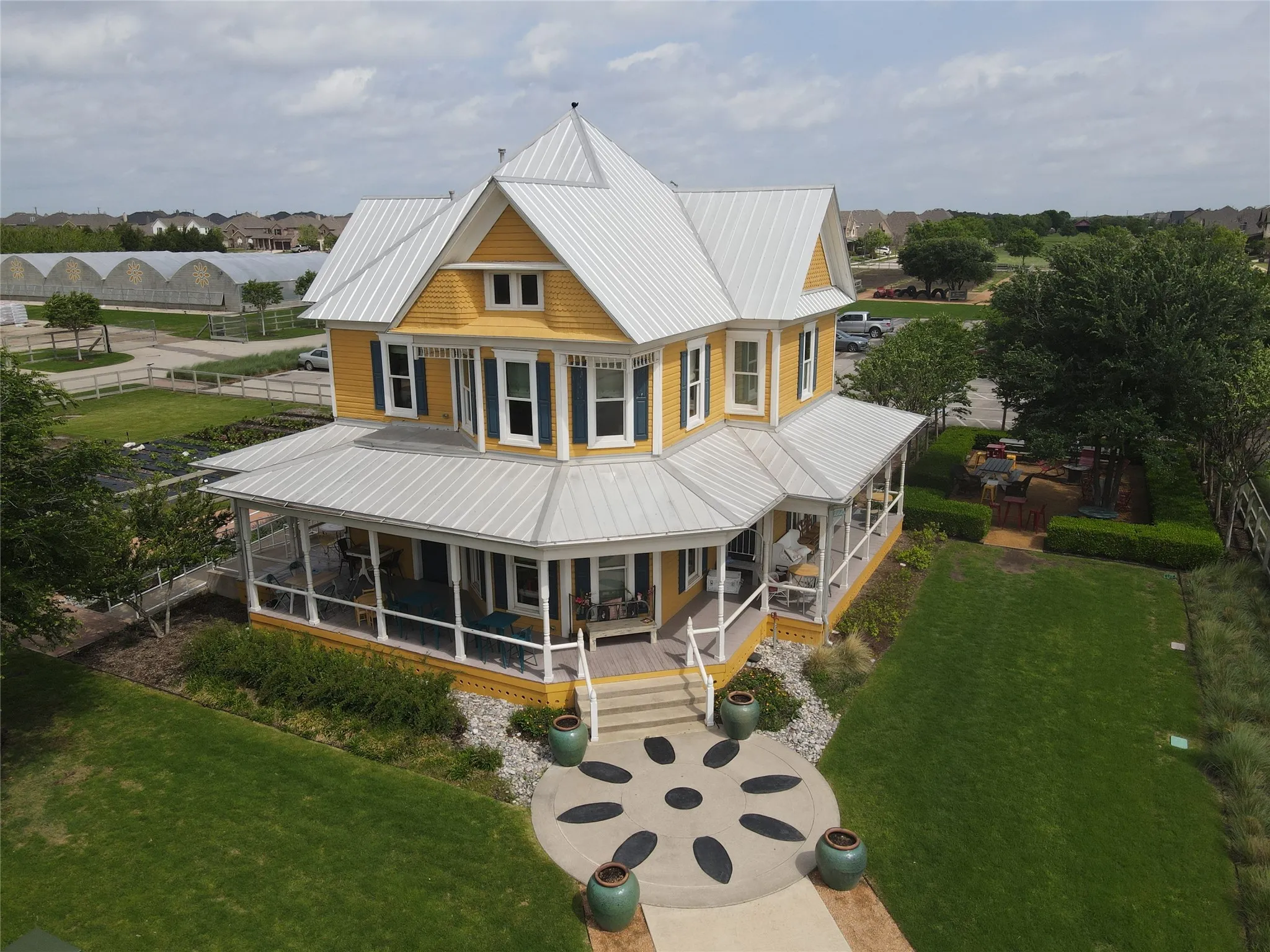 Single Family Residence For Sale in Denton County , 904 Boardwalk Way, Argyle, Texas 76226, 3 Bedroom, 2 Bathroom, 2 Garage spaces, 1,832 Sqft, built in 2018, mls#21377351, Real Estate Agent in Argyle, Homes For Sale in Denton county, Homes For Sale in Argyle, Realtor in Argyle Texas, Real Estate Brokerage Independent Realty Texas, Luminita Cordes Realtor